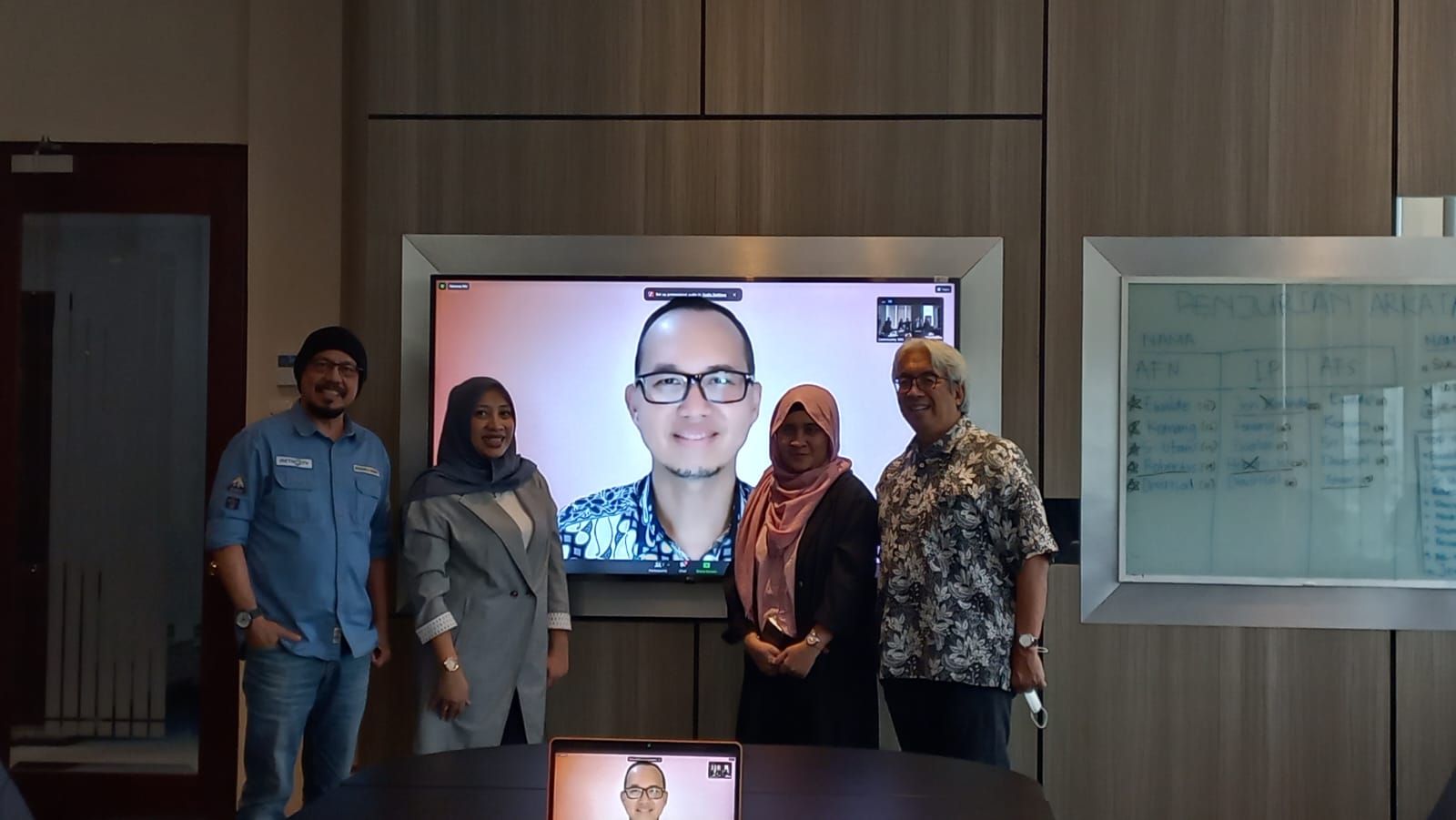 Proses Penjurian program Pahlawan Kemajuan Keluarga Indonesia