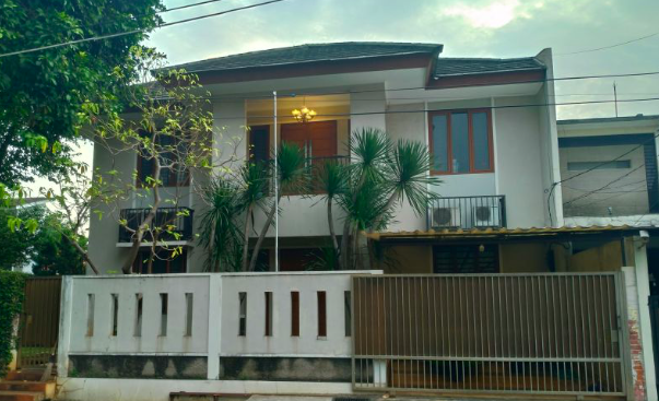 Penampakan rumah salah satu pejabat Mabes Polri yang terlihat nampak sepi di Duren Sawit, Jakarta Selatan, Senin (11/07/2022) 