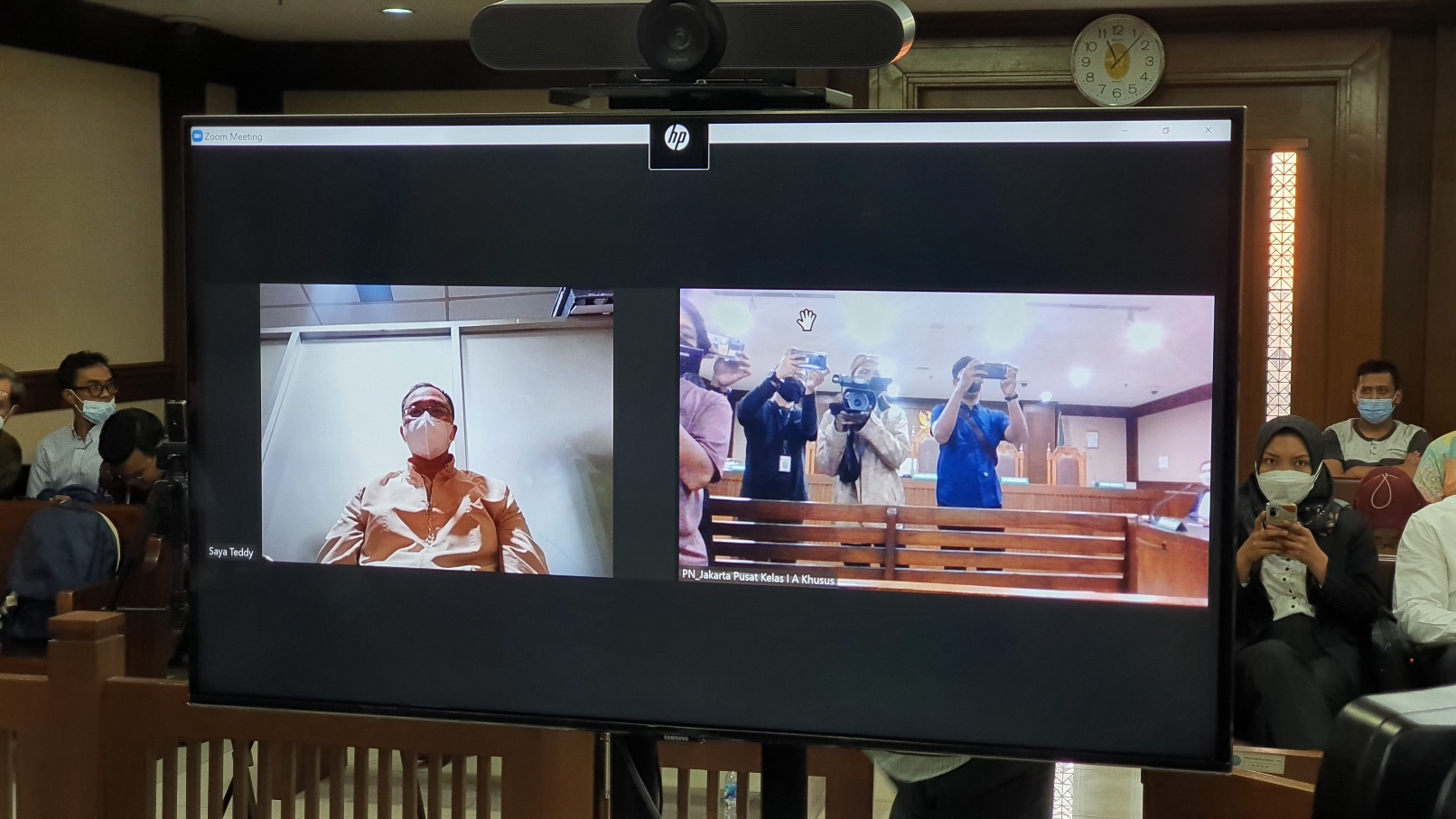Terdakwa kasus dugaan korupsi PT ASABRI, Teddy Tjokrosapoetro, hadir secara virtual. 