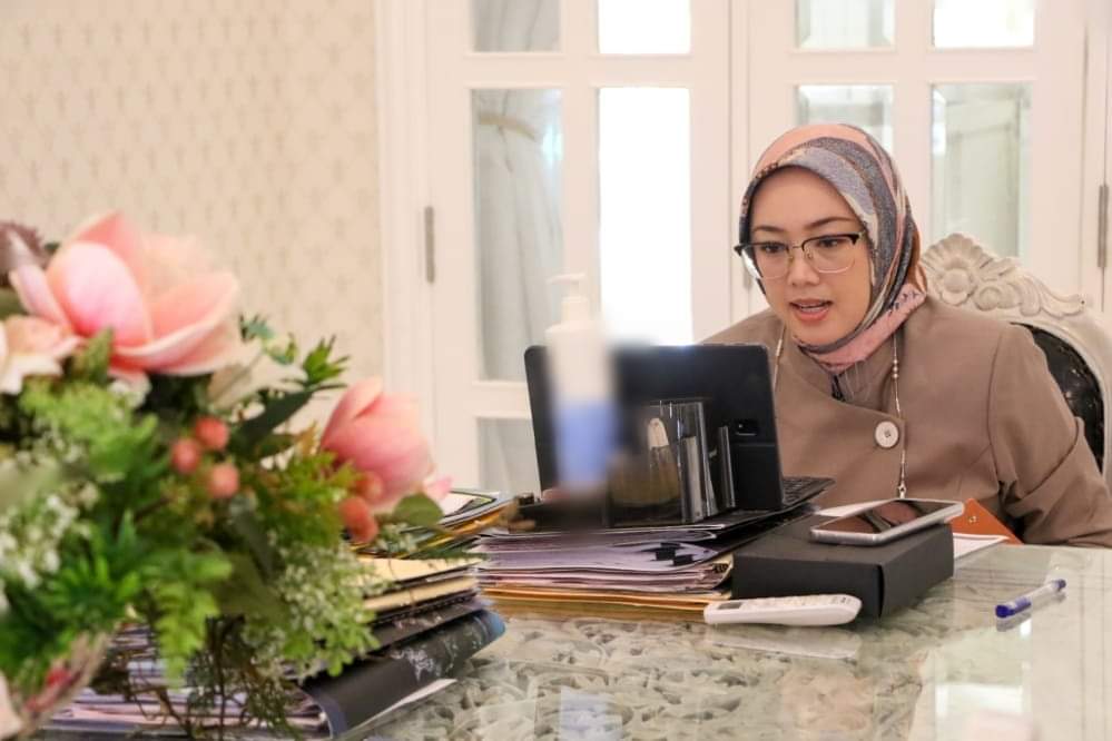 Bupati Purwakarta Terima Anugerah Manggala Karya Kencana dari BKKBN