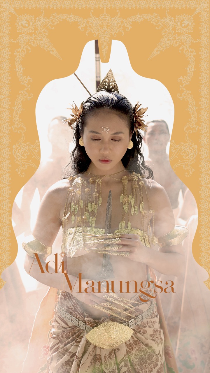 Desainer Era Soekamto merilis koleksi terbarunya, Adi Manungsa