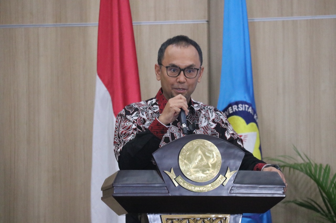 Kepala PPATK Ivan Yustiavandana saat menjadi keynote speaker dalam IKRAR CAWANG