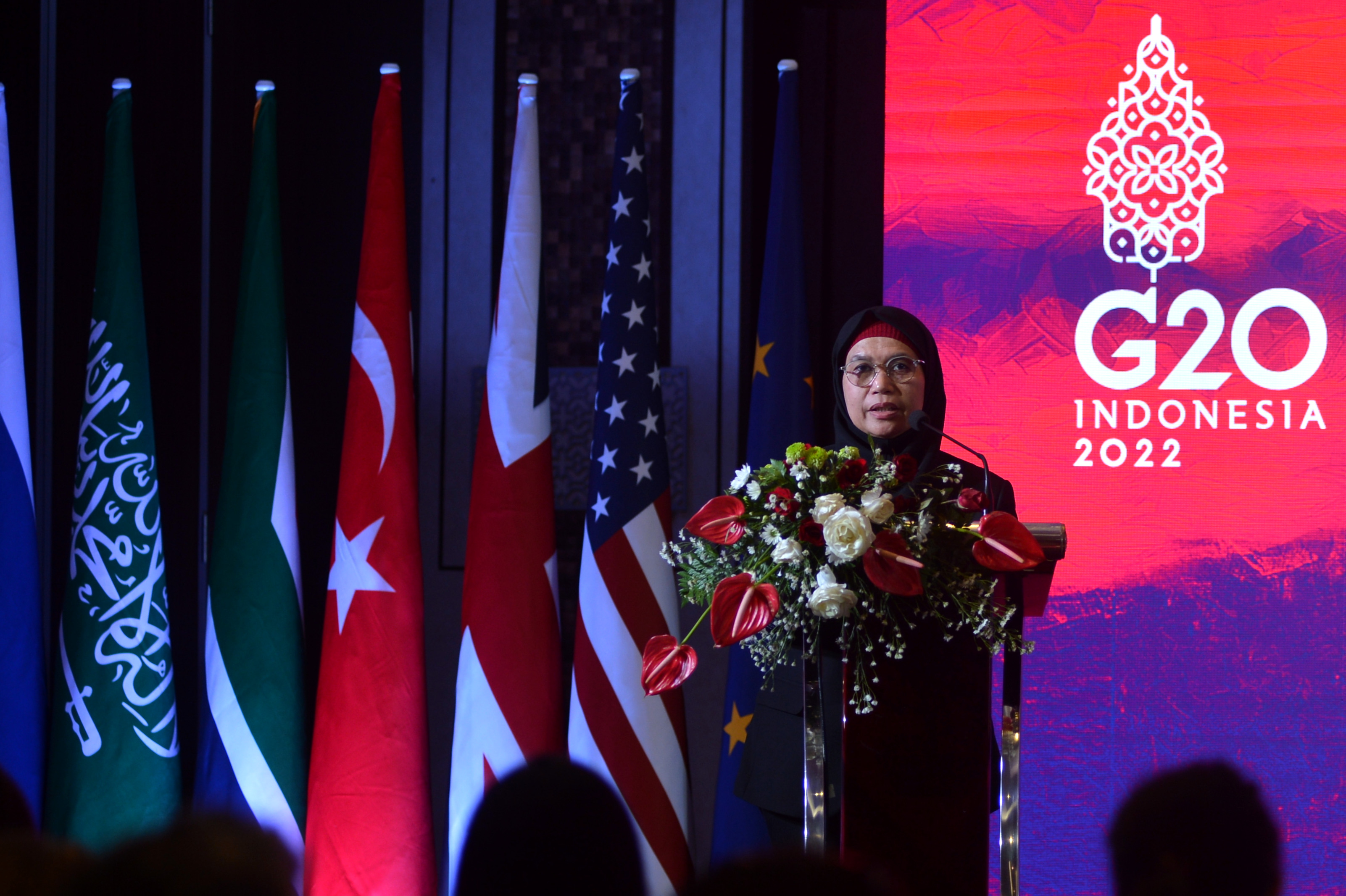 Wakil Ketua KPK Lili Pintauli Siregar 