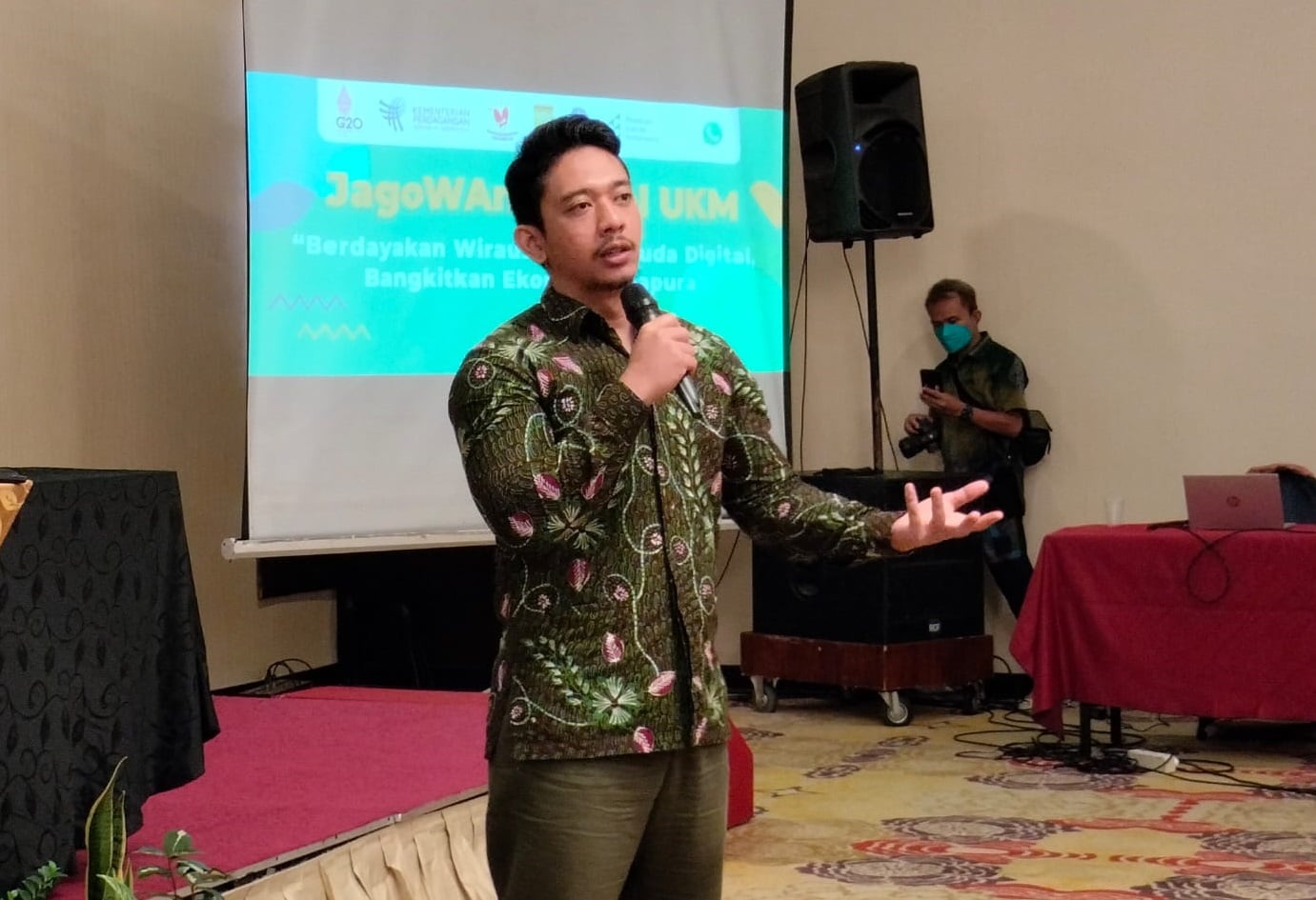 Kiat Sukses Bisnis dari Pendiri Keripik Maicih