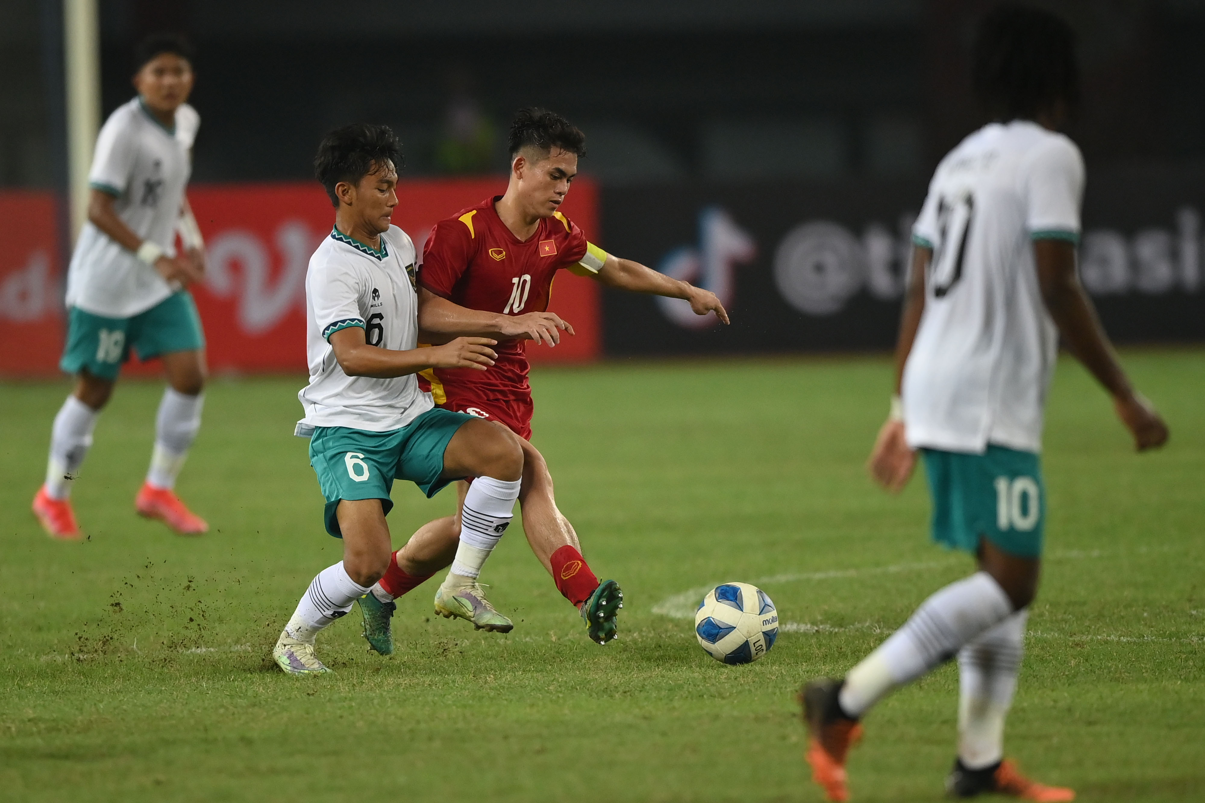 Indonesia dan Vietnam Berakhir Tanpa Gol di Piala AFF U-19