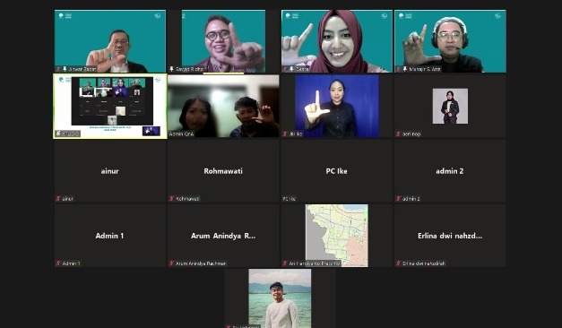 Webinar dengan tema “Literasi Digital Bagi Tenaga Didik dan Anak Didik Di Era Digital”.