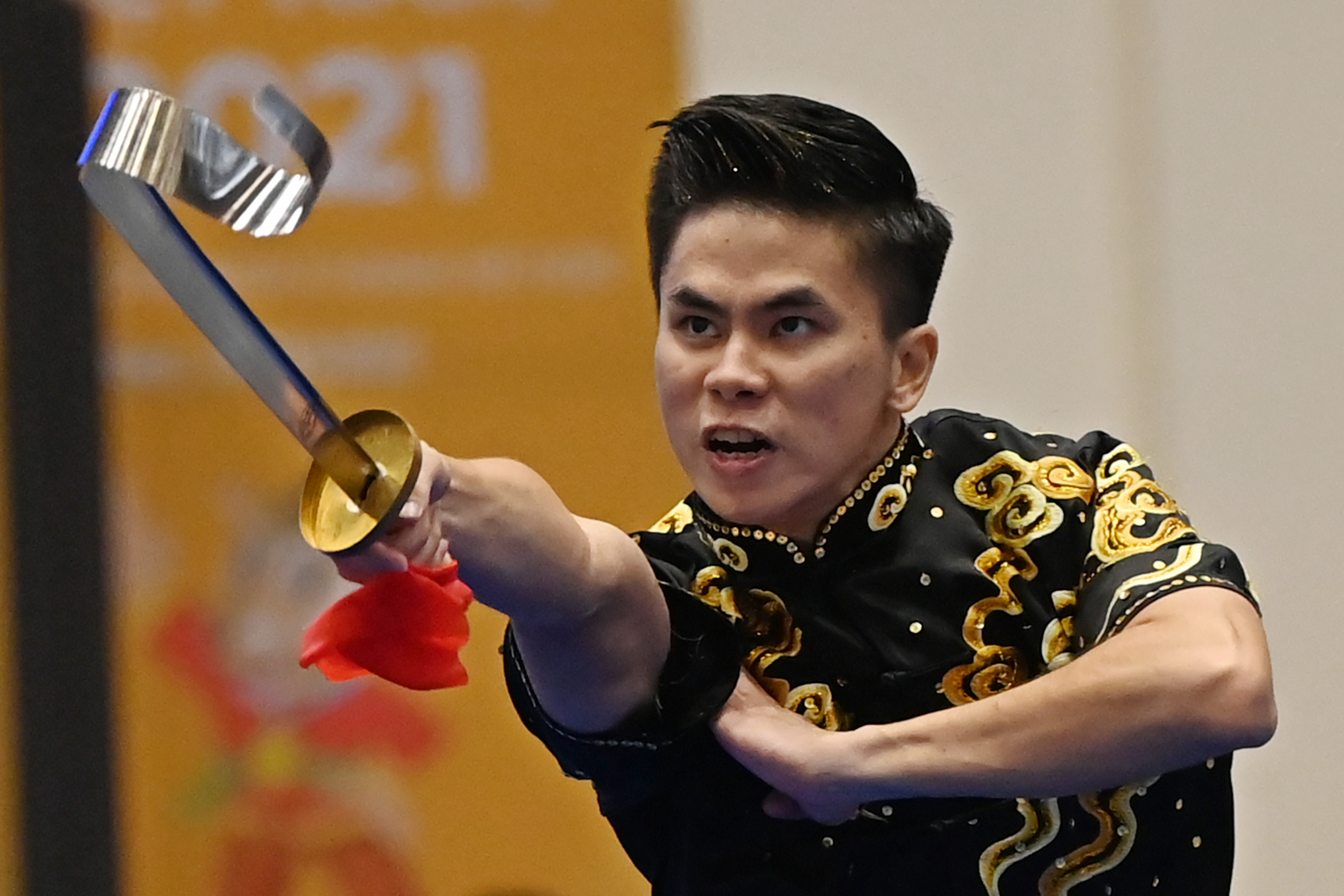 Atlet wushu Indonesia Edgar Xavier sukses mempertahankan gelar juara dunia nomor changquan putra di Alabama, AS, Selasa (12/7).