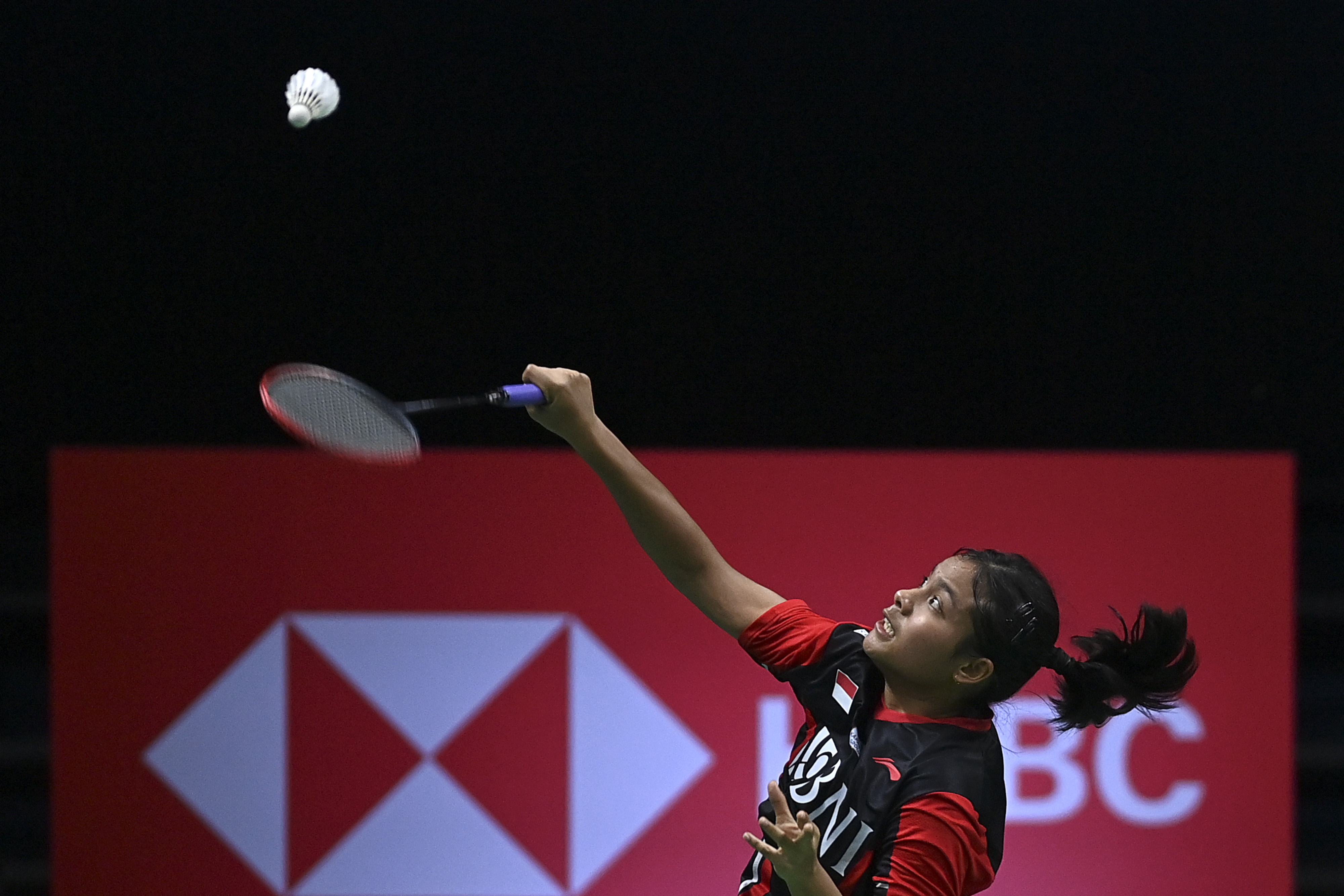 Pebulu tangkis Indonesia Komang Ayu Cahya Dewi saat berlaga.