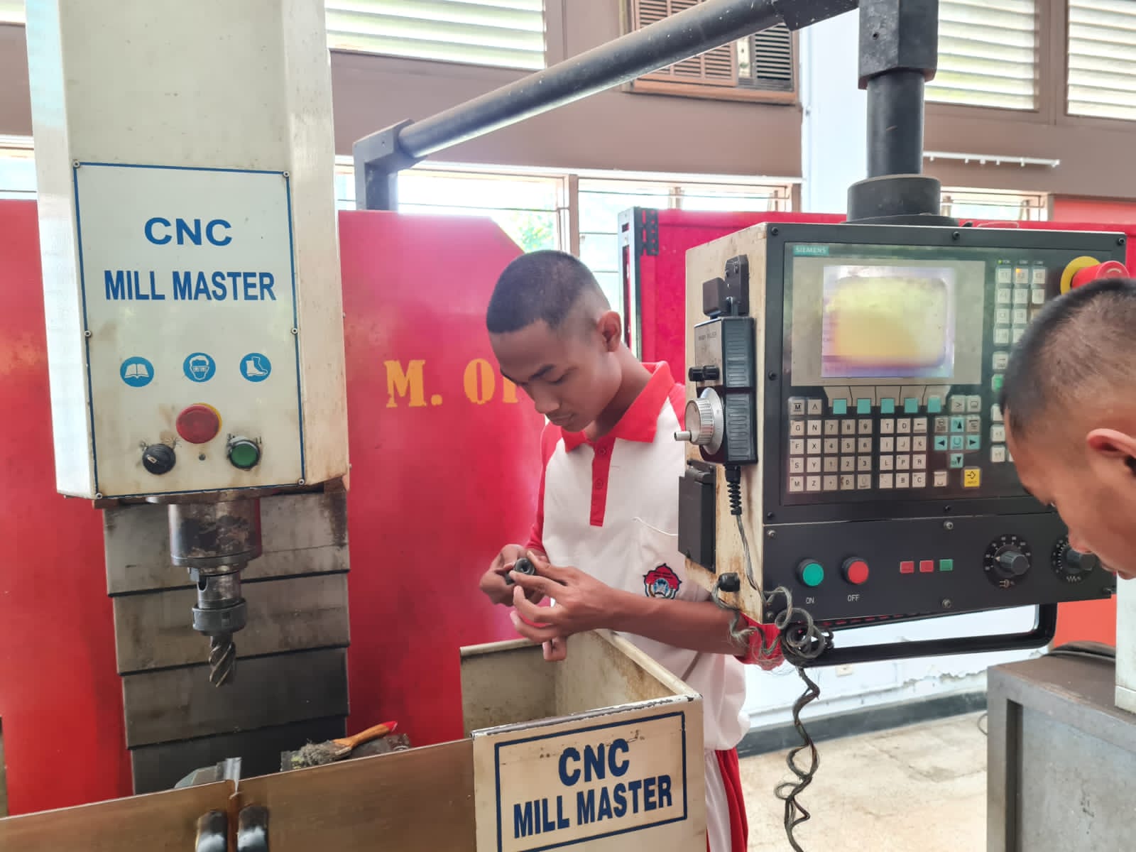 SMK Negeri Jateng Buka Kelas Magang ke Jepang untuk 40 Siswa