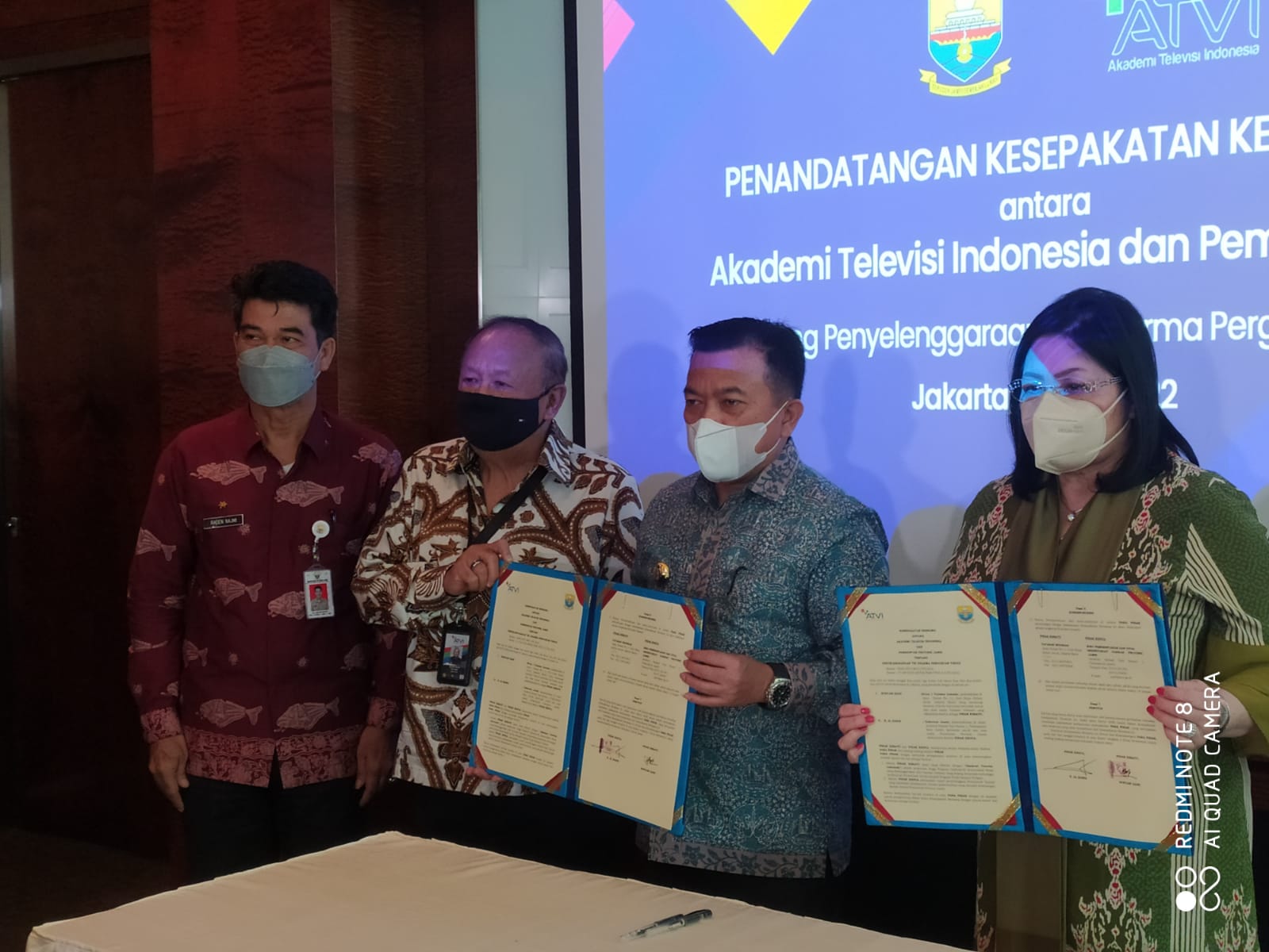 Acara penandatanganan kerja sama antara ATVI dan Pemrov Jambi, terkait Tri Dharma Perguruan Tinggi di Jakarta, Sabtu (23/7).