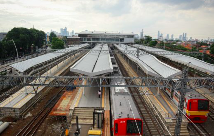 Stasiun Jatinegara.