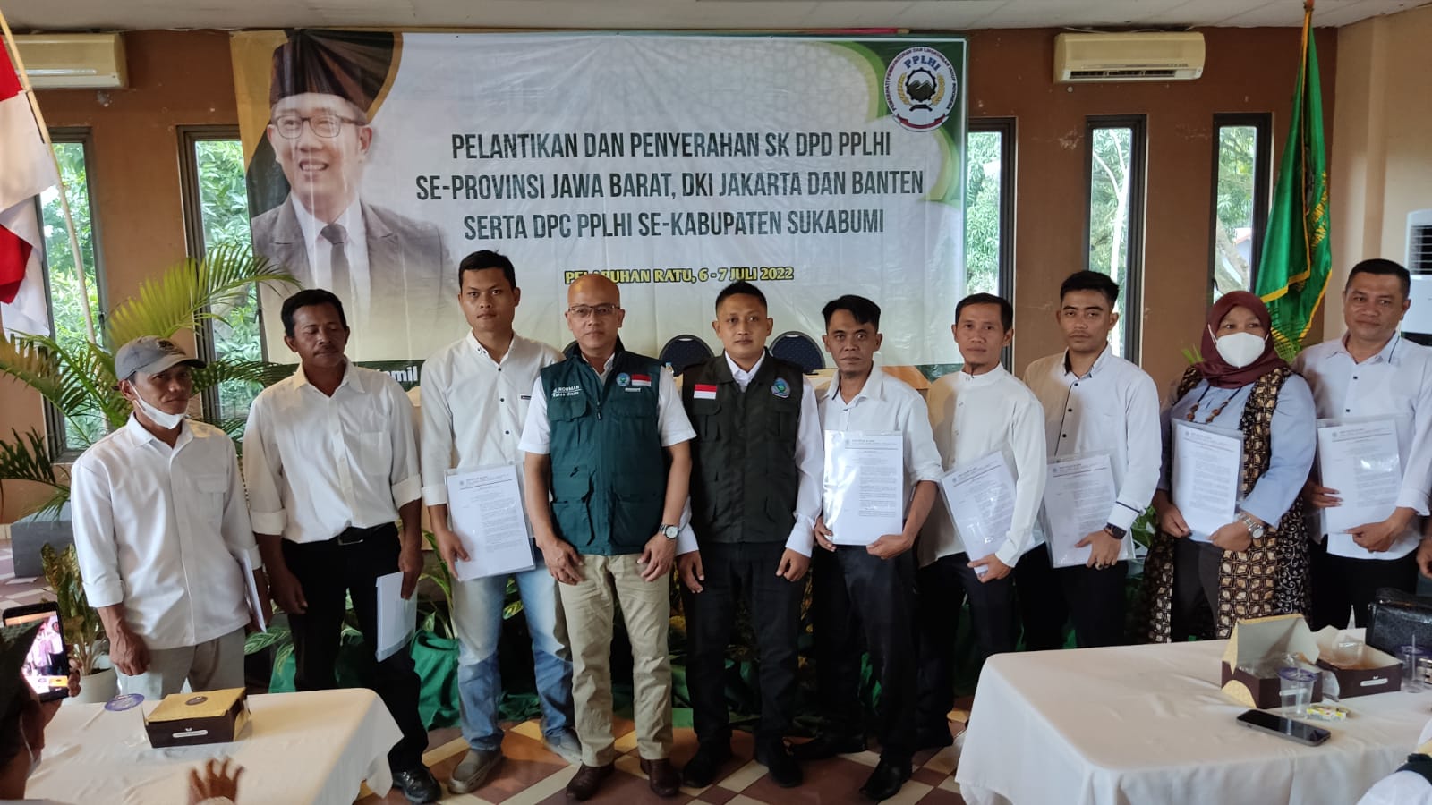 Para aktivis lingkungan dari tiga provinsi menyatakan dukungan untuk Ridwan Kamil maju dalam Pilpres 2024