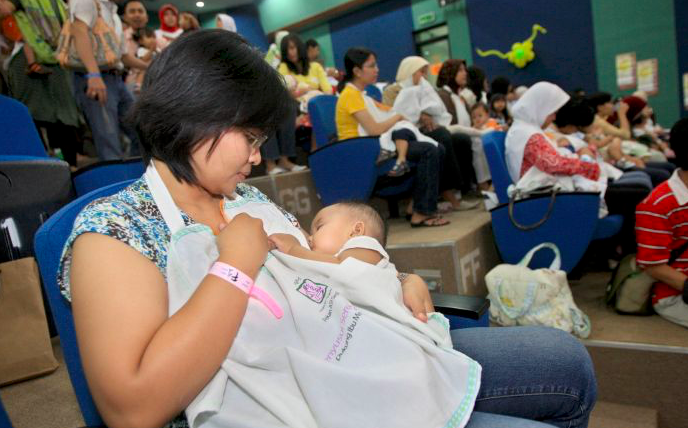 Ilustrasi - Ibu menyusui.