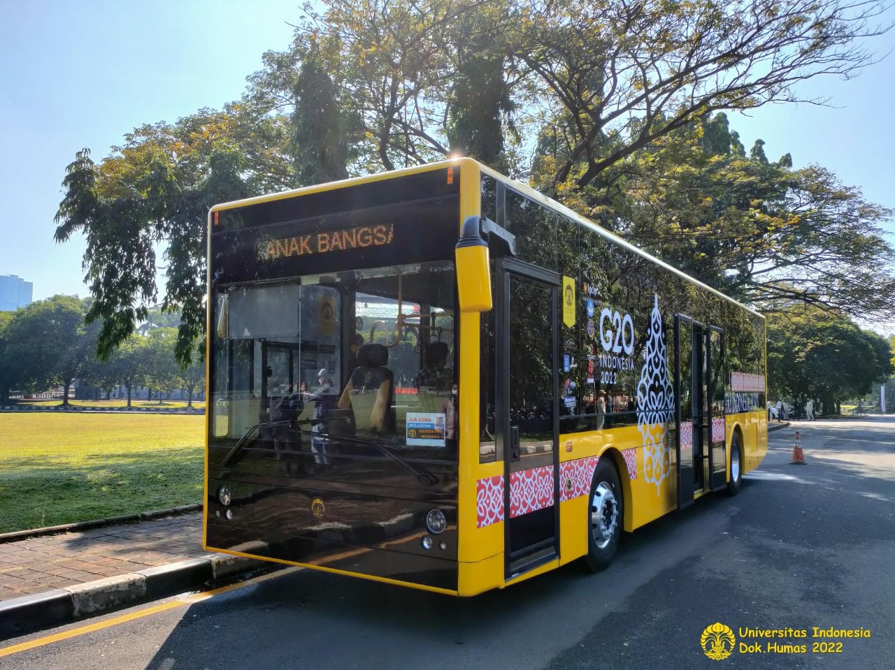 Bus listrik Universitas Indonesia