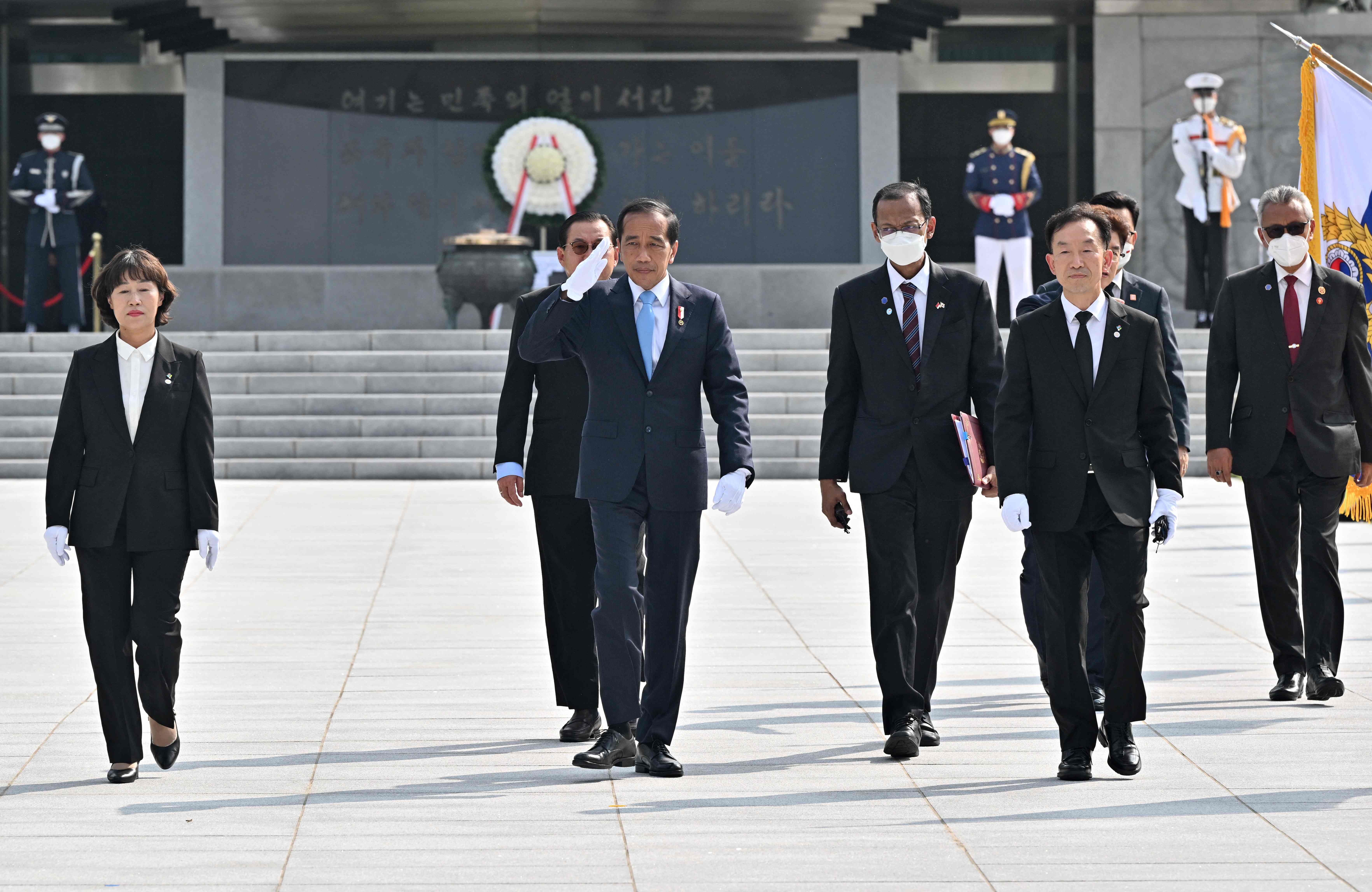 Rangkaian kunjungan Presiden Joko Widodo ke Korea Selatan.