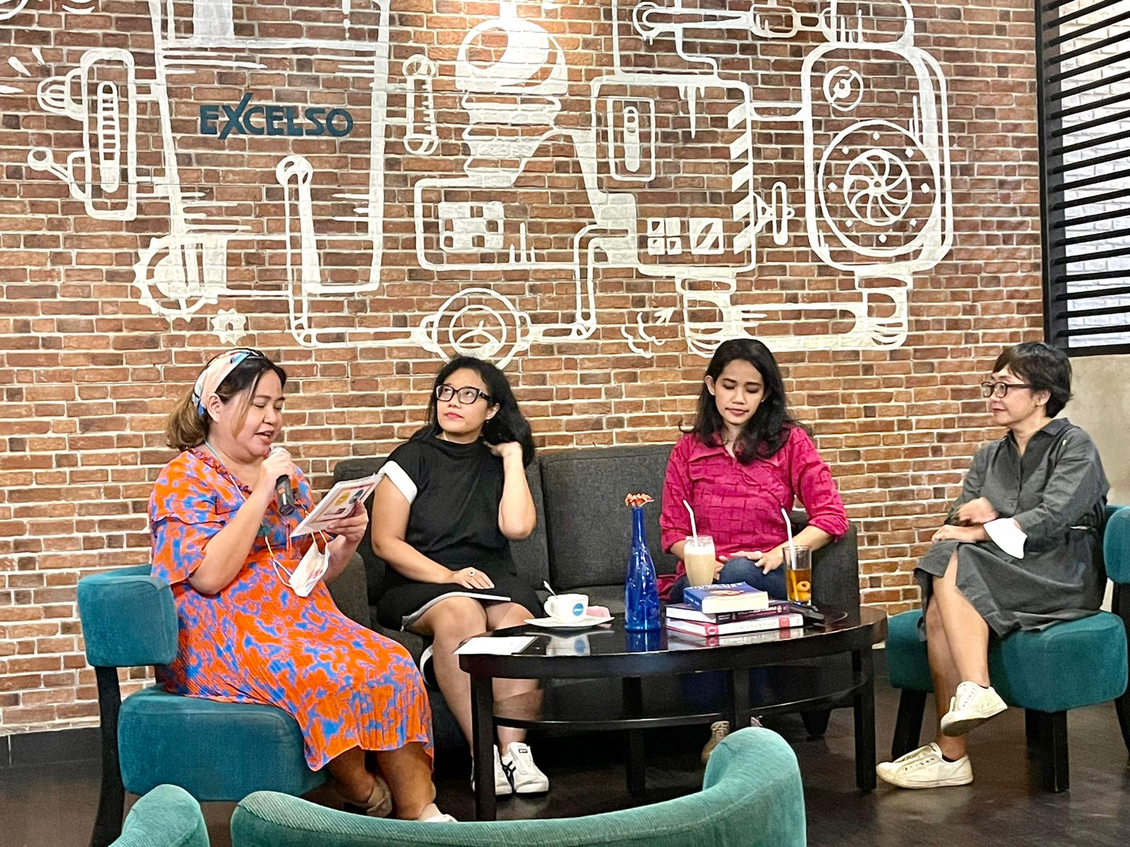 Kolaborasi Second Life Indonesia-kafe Excelso Ajak Perempuan Bangkit di Masa Pandemi