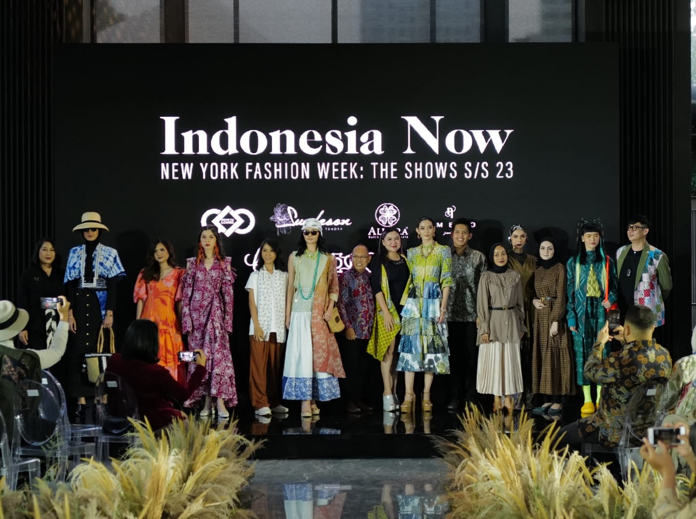 Para desainer Indonesia yang akan tampil di The Shows, New York Fashion Week 2023.