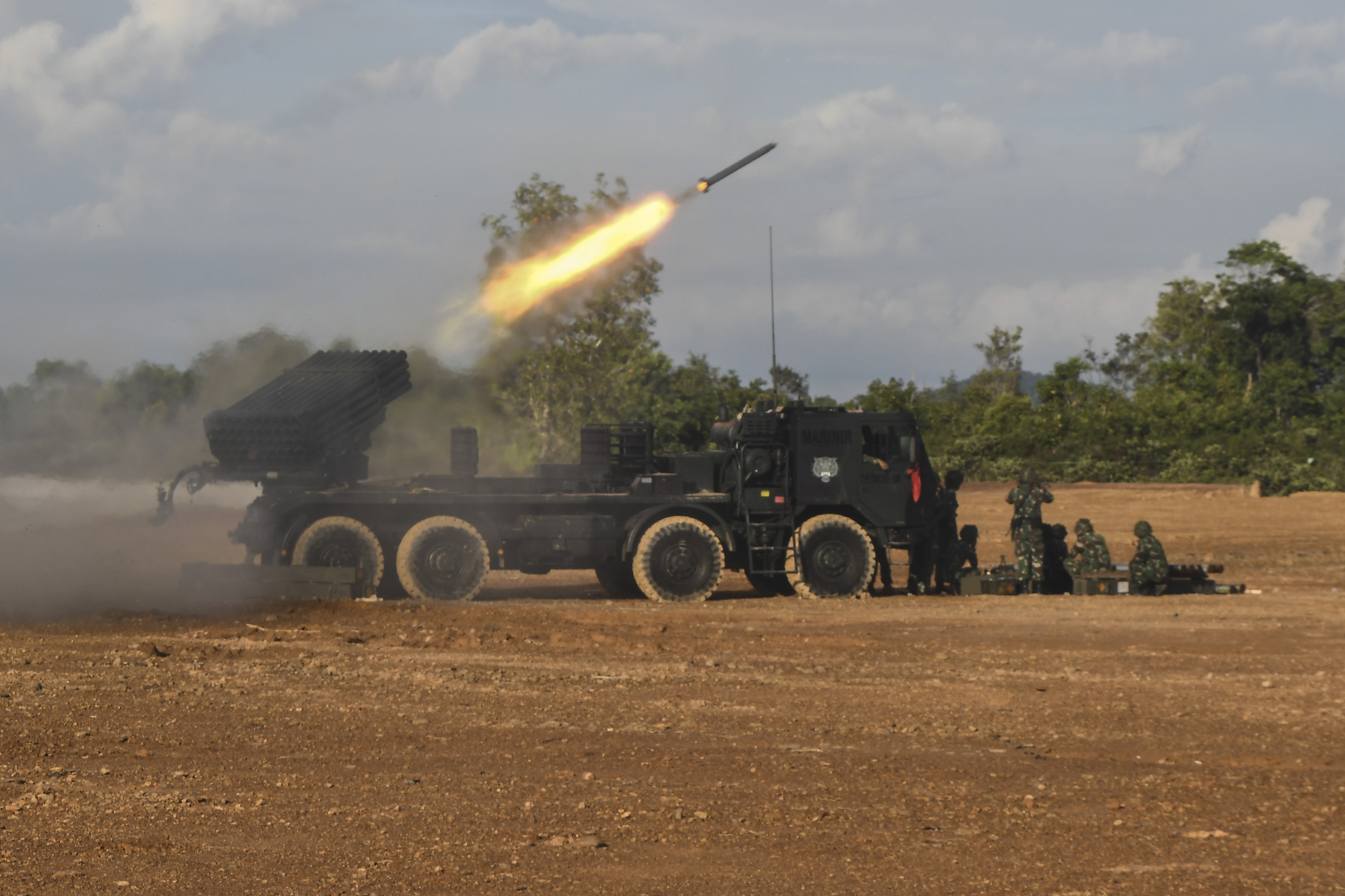 Jepang Siap Kerahkan 1.000 Rudal Jarak Jauh Lawan Tiongkok