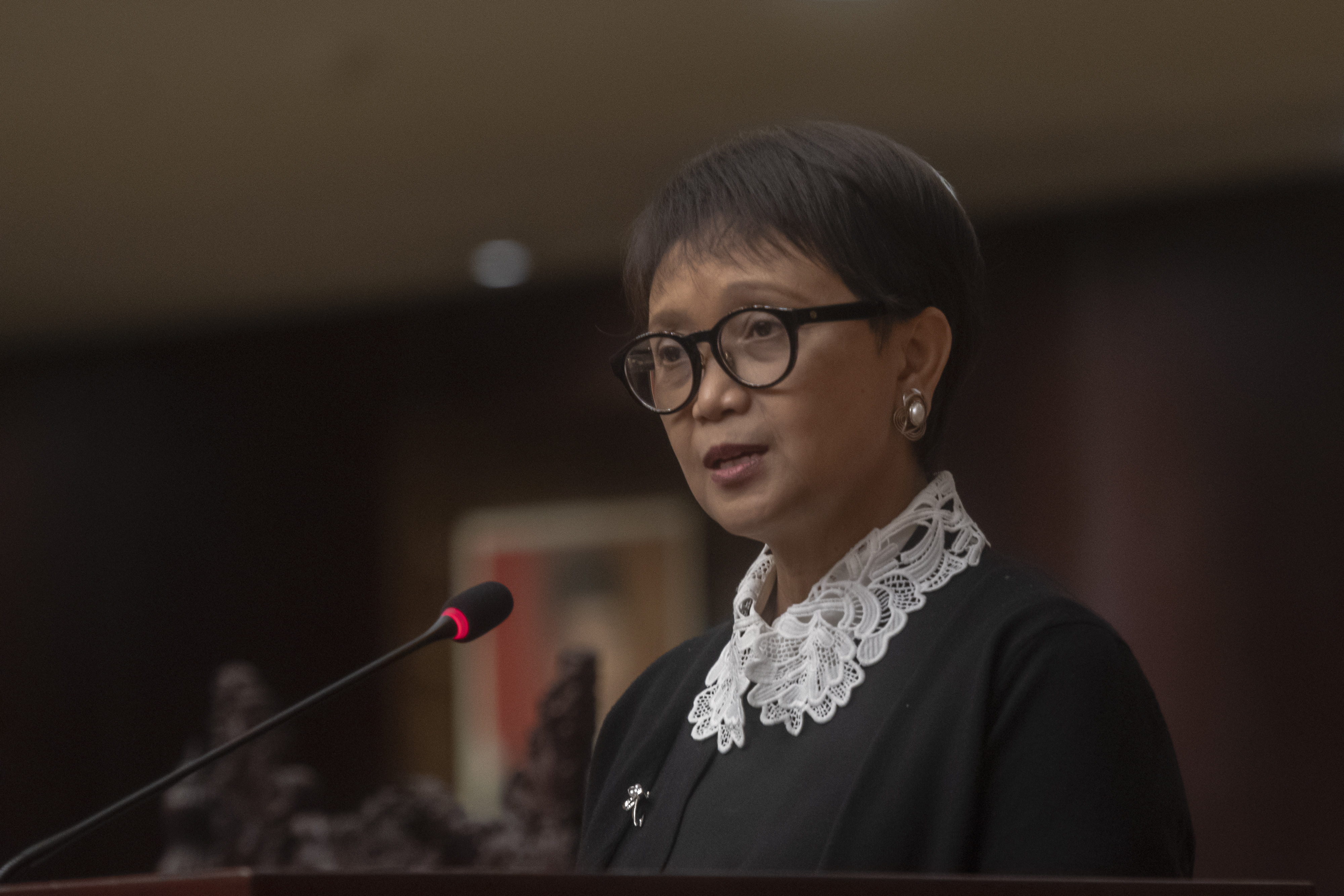 Menteri Luar Negeri Retno Marsudi saat menyampaikan pidato.