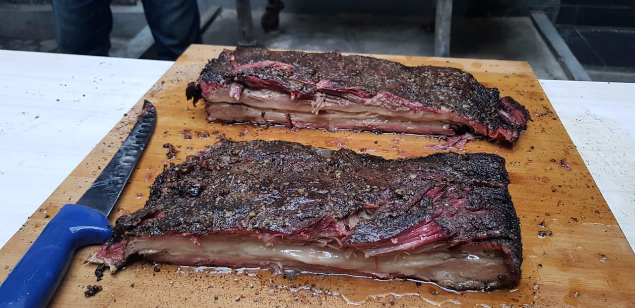 Daging brisket olahan Lyma