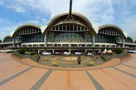Bandara Internasional Sultan Hasanuddin.