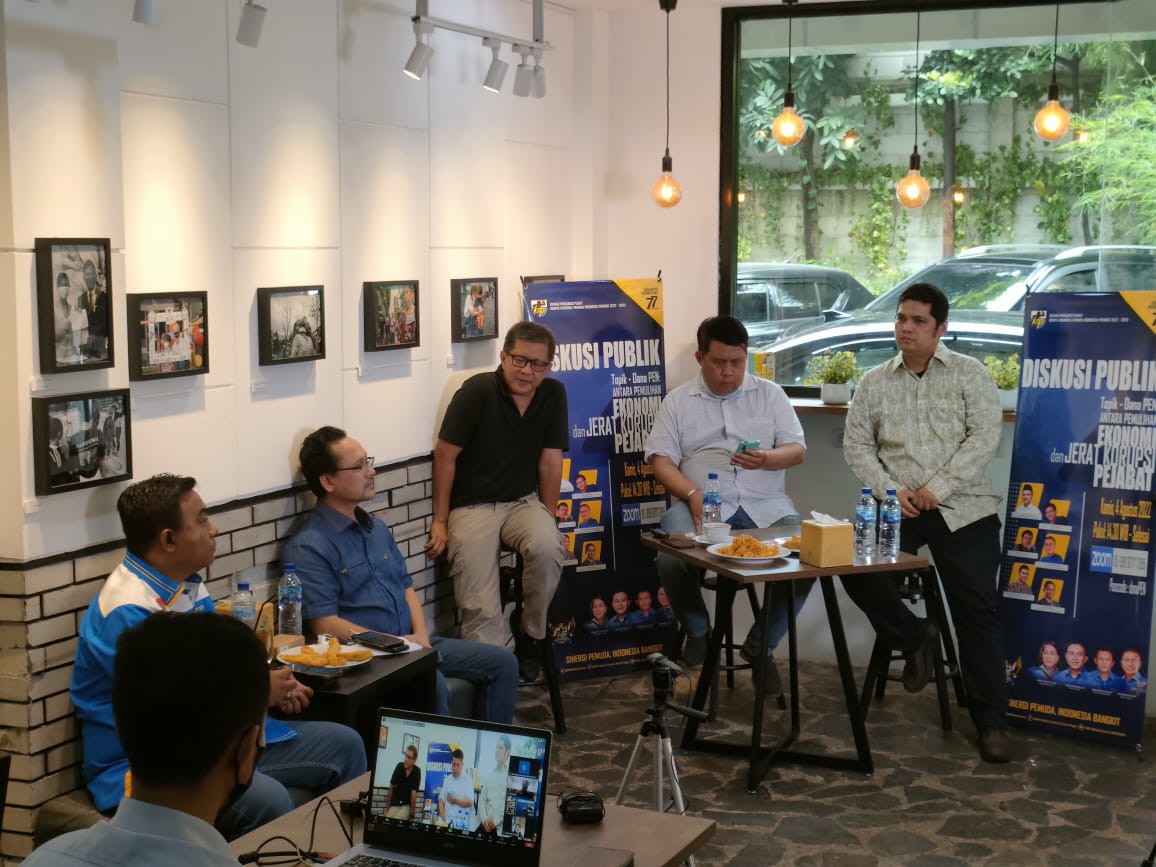 Diskusi publik di kawasan Utan Kayu, Matraman, Jakarta Timur pada Kamis (4/8) malam