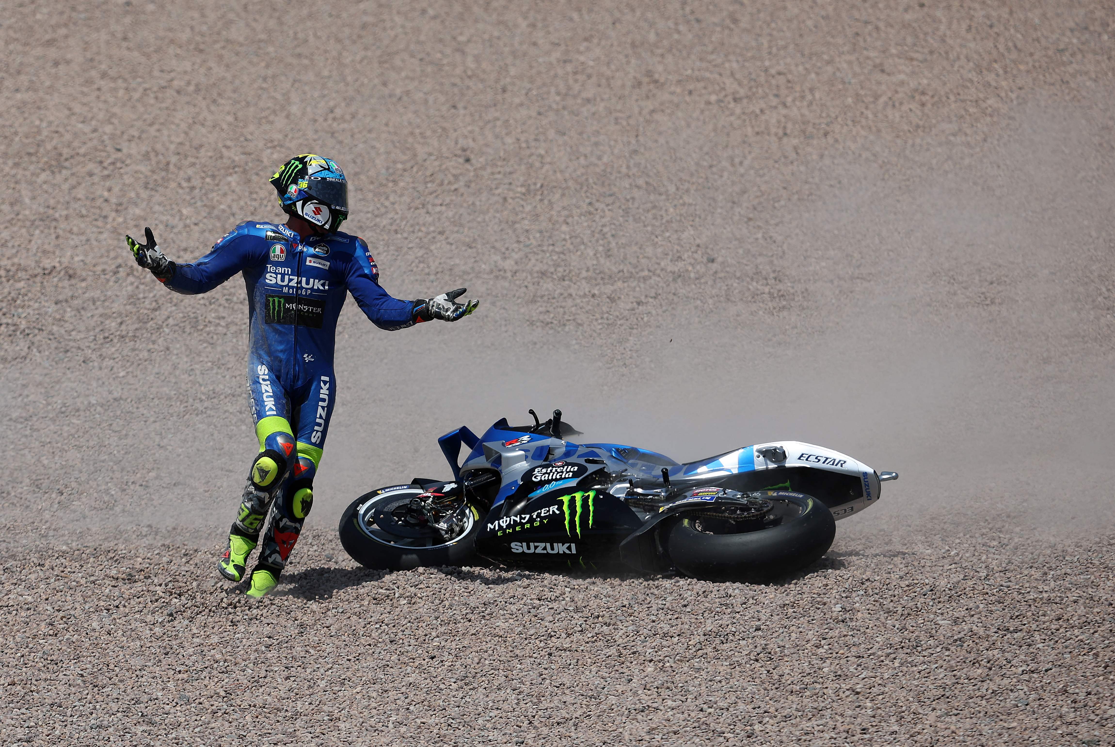 Joan Mir Alami Patah Pergelangan Kaki Usai Crash di GP Austria