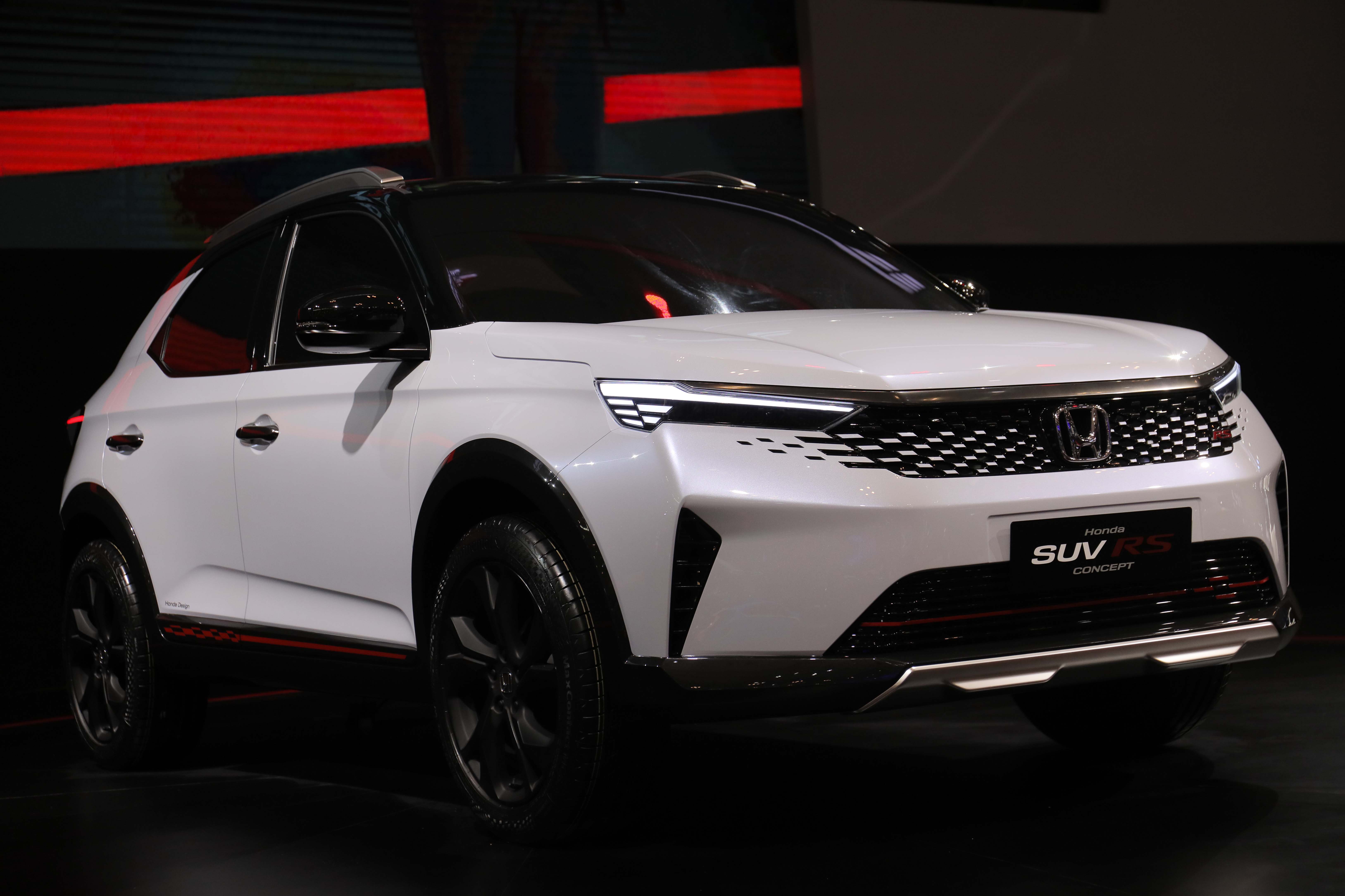 Mobil Honda SUV RS Concept yang pertama kali dipamerkan pada GIIAS 2021 di ICE BSD, Tangerang, Banten.