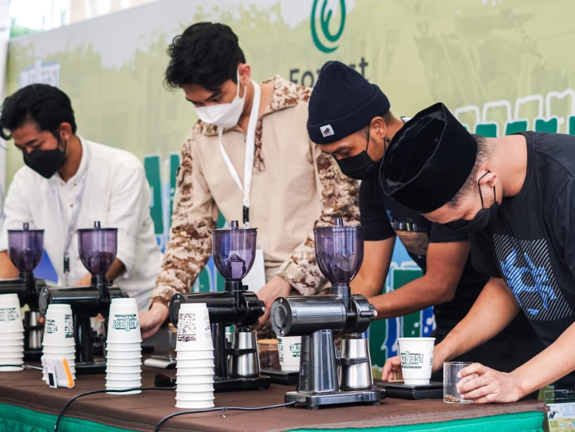 Produsen bubuk minuman lokal Forest Beverage Solutions secara resmi meluncurkan produk baru bernama Forest Syrup.