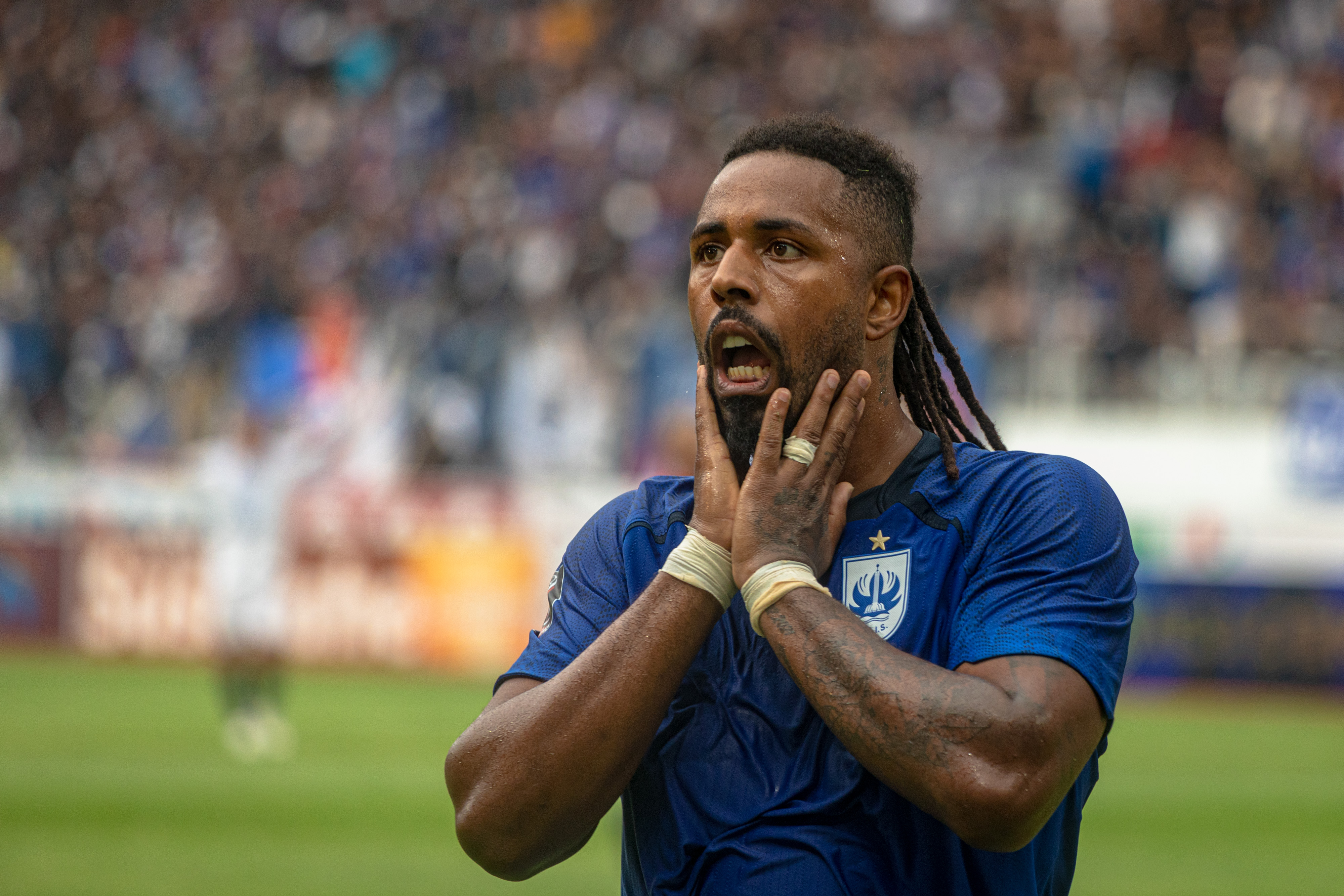 Penyerang PSIS Carlos Fortes