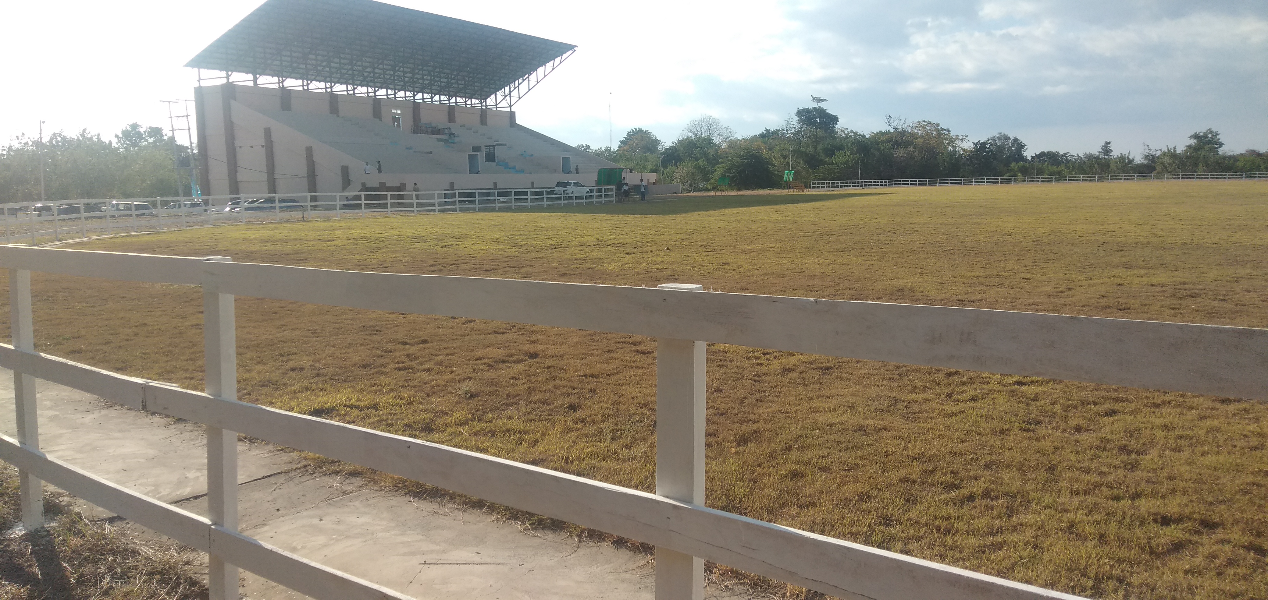 Stadion 99 Kabupaten Lembata, yang akan menjadi tempat kompetisi sepak Bola se-Nusa Tenggara Timur,  pada September 2022.