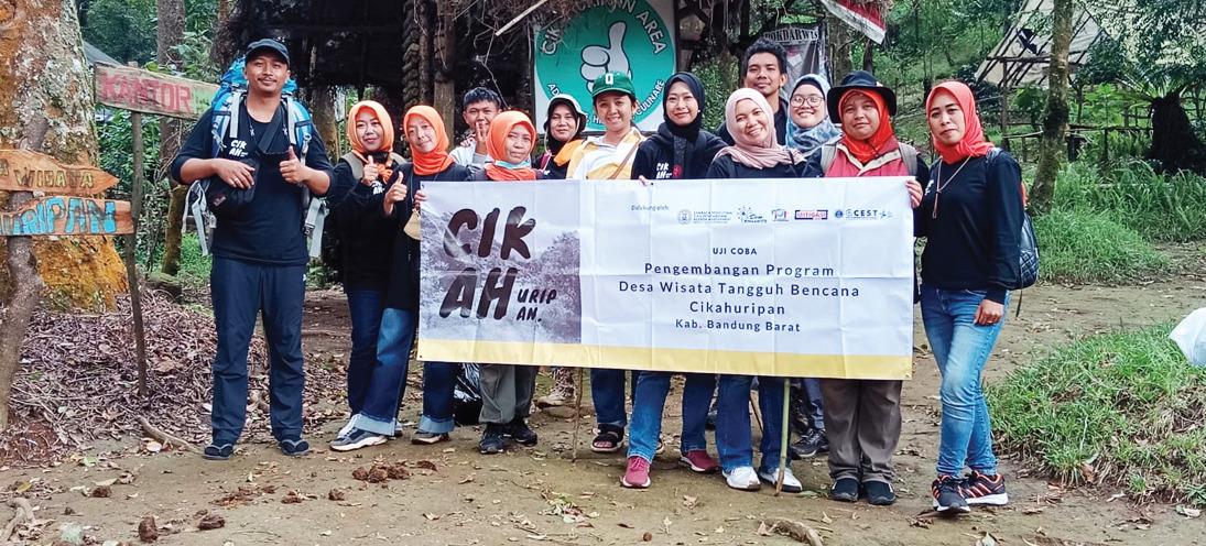 Uji coba program walking tour di kawasan Benteng Belanda, akhir 2021.