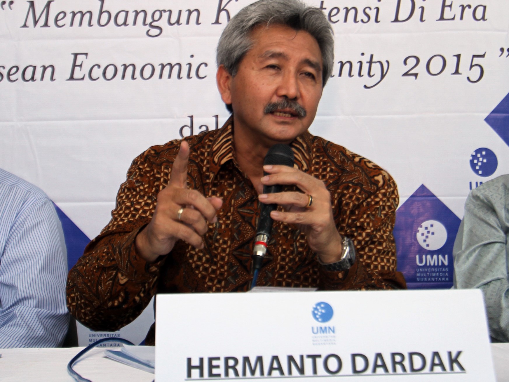 Hermanto Dardak