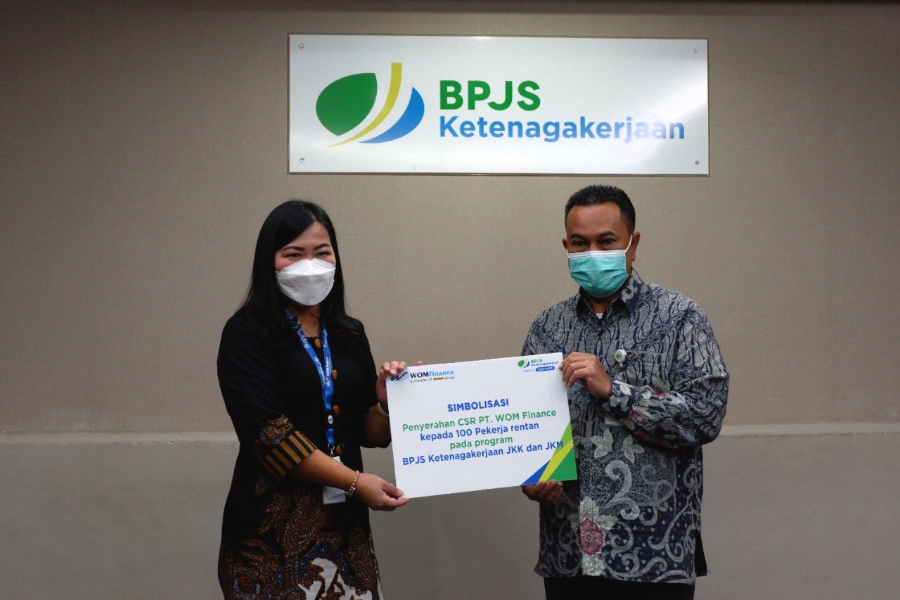 Acara penandatanganan MoU kerja sama antara BPJAMSOSTEK) Kantor Cabang Jakarta Gambir bersama dengan WOM Finance di Jakarta. 