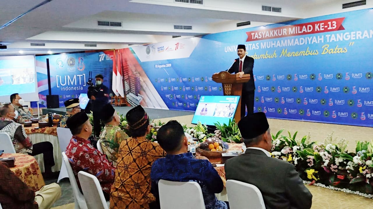 Acara Tasyakuran Milad ke-13 UMT di Aula Jenderal Sudirman, Kampus UMT, Kota Tangerang, Rabu (3/8).