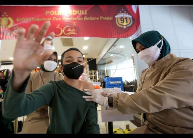 82,67% Remaja Sudah Divaksinasi Lengkap