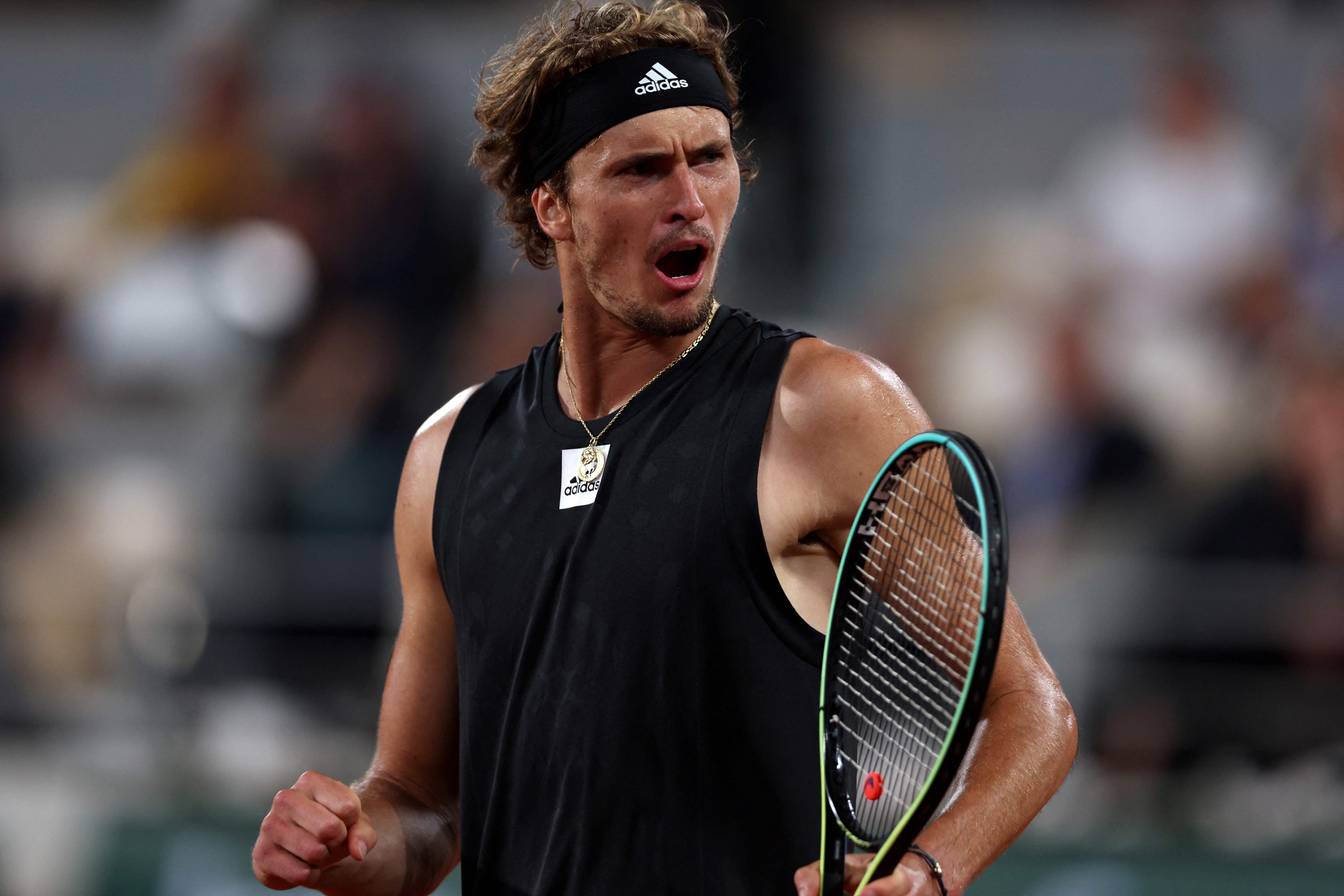 Petenis peringkat kedua ATP asal Jerman Alexander Zverev telah memulai latihan setelah menjalani operasi ligamen, pekan lalu.