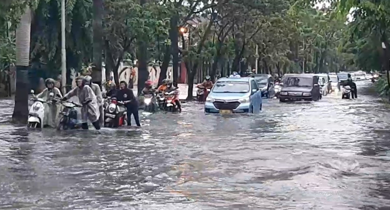 Pemko Medan Jangan Lamban Tangani Persoalan Banjir