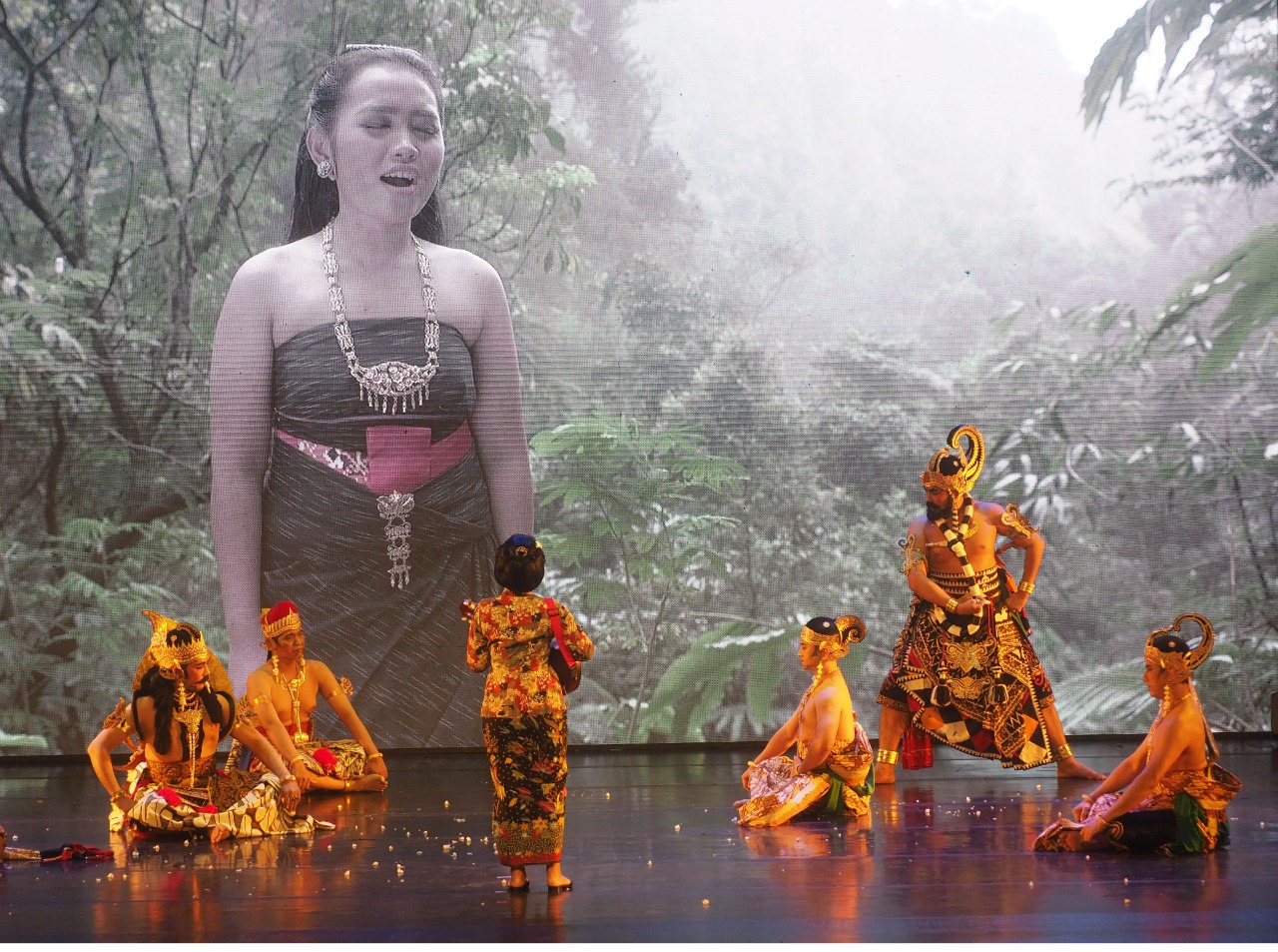 Gelaran wayang lintas media Rasa Rupa Bhisma