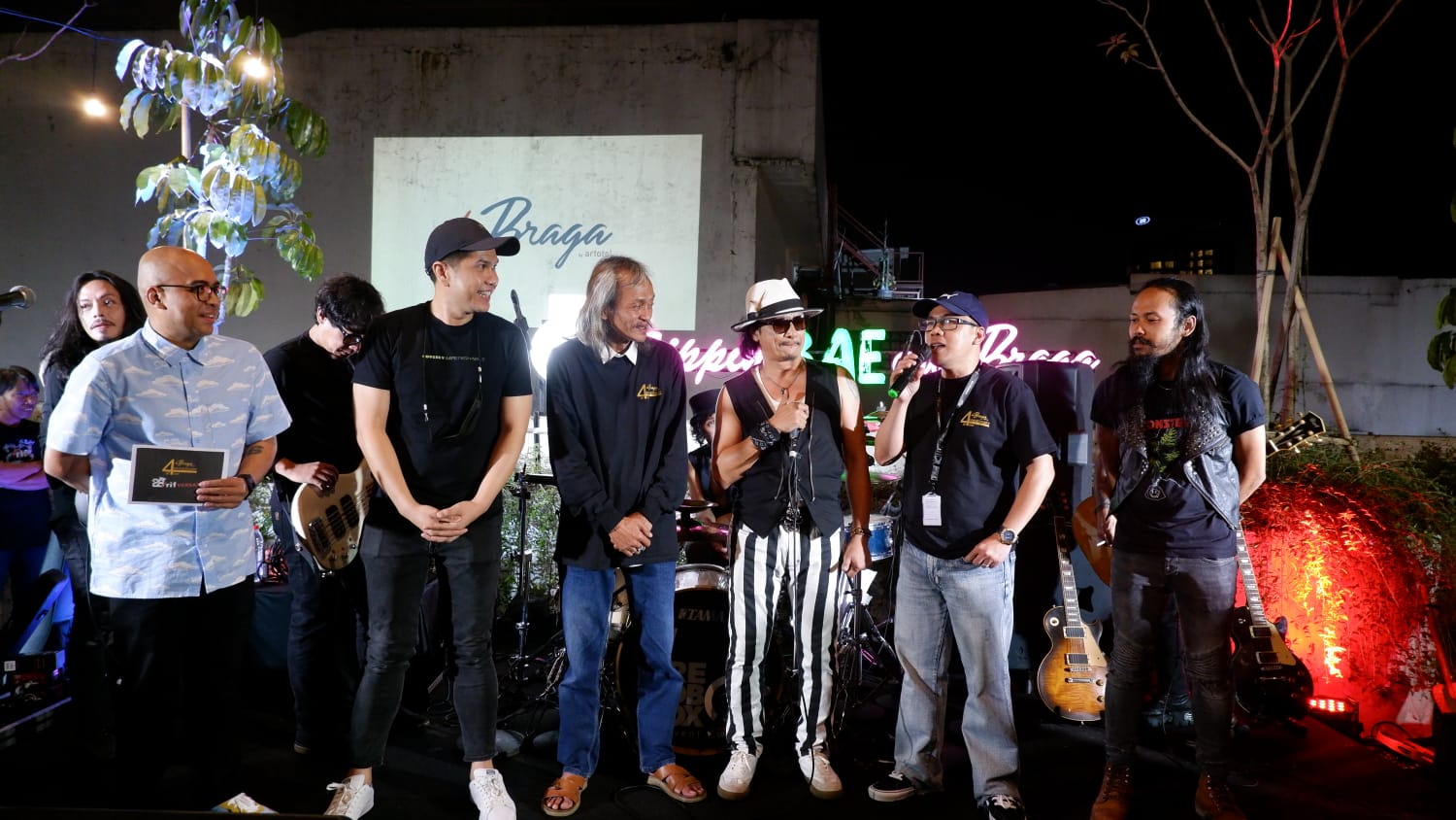 Band asal Bandung /rif di De Braga by Artotel