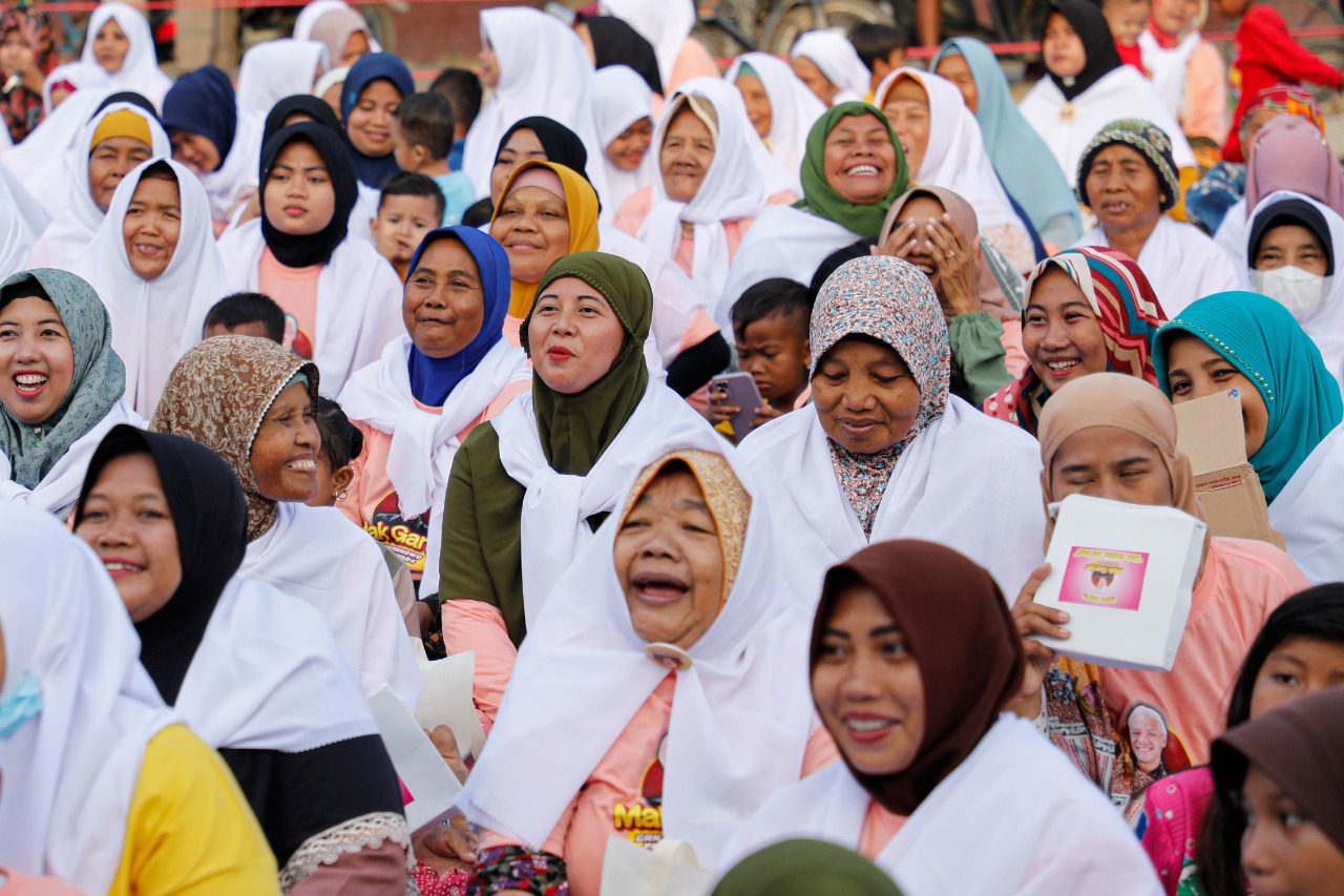 Relawan Mak Ganjar gelar zikir dan doa bersama di Cirebon, Jawa Barat