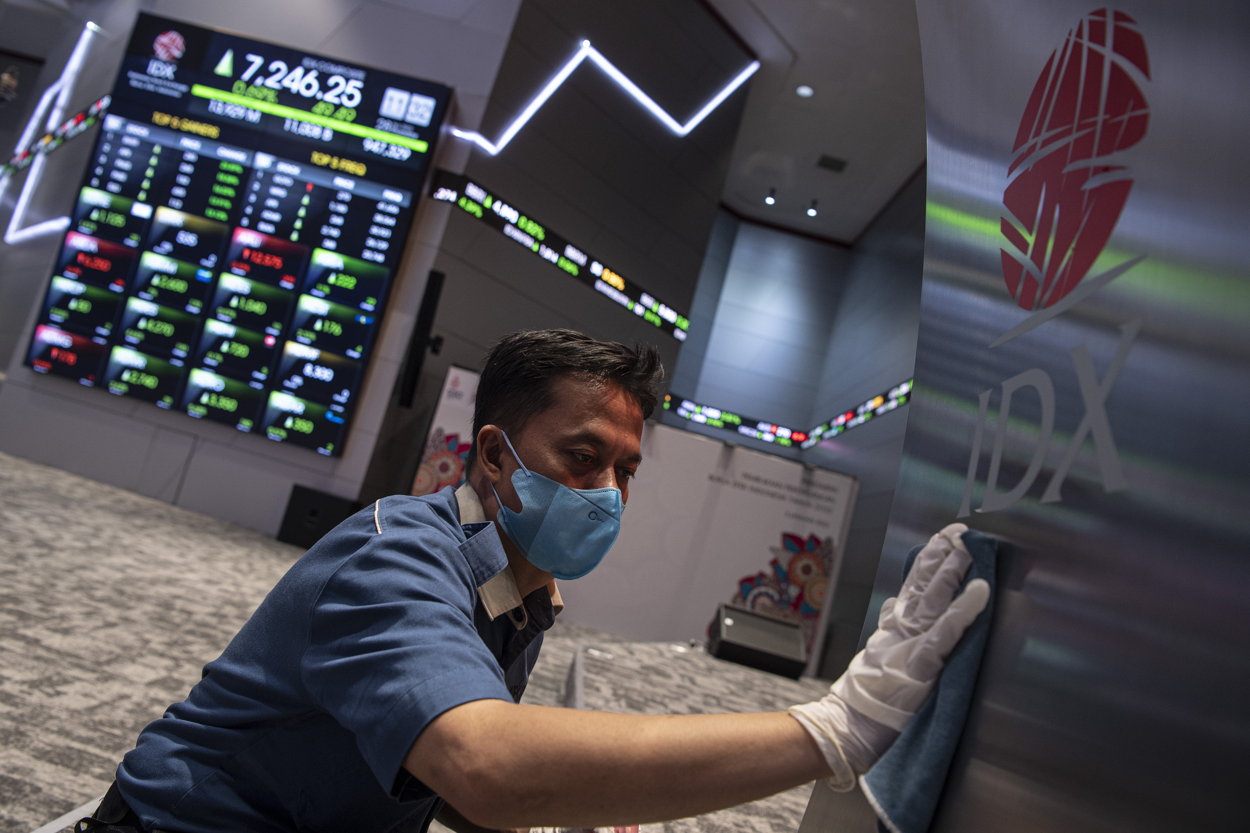 Rayakan HUT ke-45, BEI Catatkan Pertumbuhan Pasar Modal Tertinggi