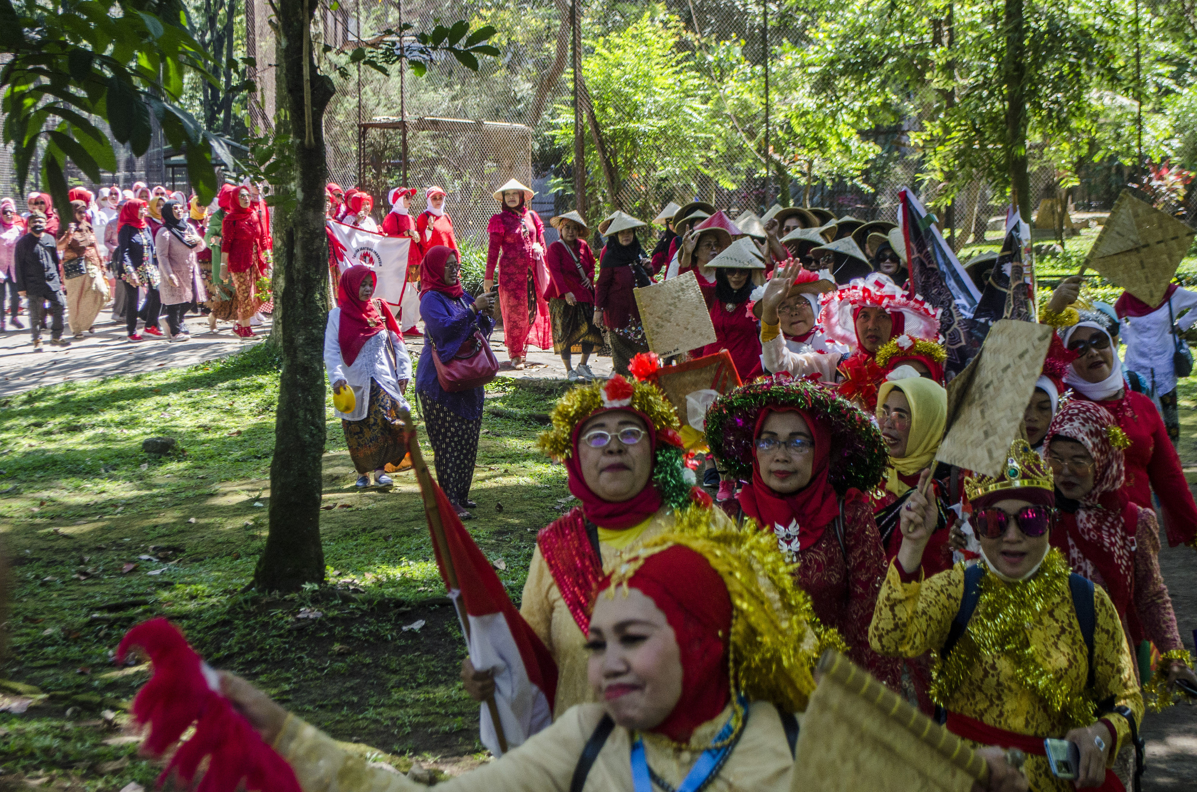 Ribuan perempuan menggelar pameran kebaya bertajuk 