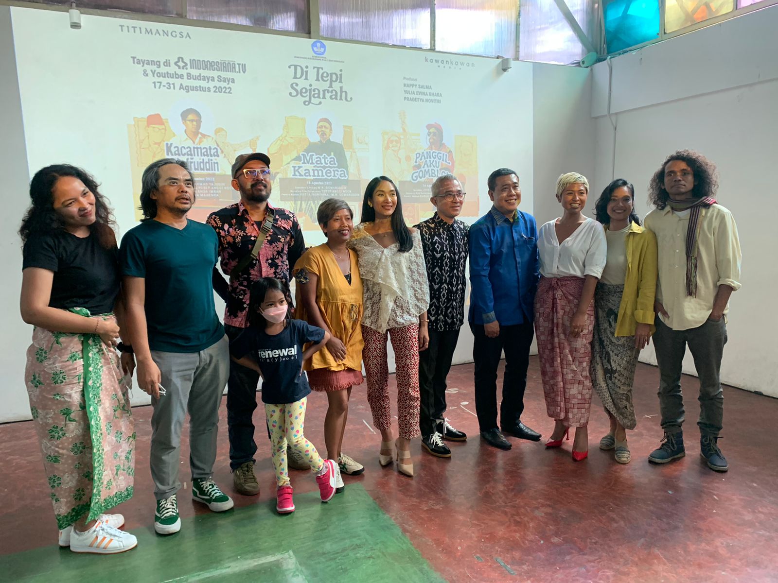 Jumpa pers musim kedua serial monolog Di Tepi Sejarah, di Jakarta, Senin (15/8).