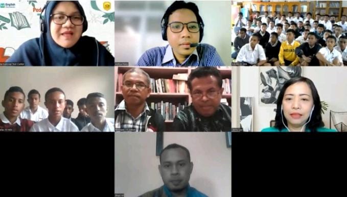 ITC) mengadakan program Corporate Social Responsibility (CSR) Bahasa Inggris berbasis digital untuk siswa SMP dan SMA di NTT.