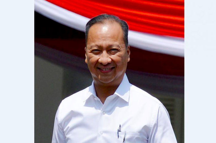 Menteri Perindustrian Agus Gumiwang Kartasasmita