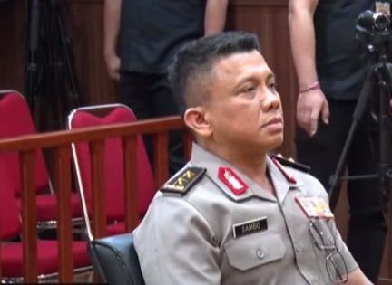 Ferdy Sambo menghadiri sidang kode etik yang dilakukan Komisi Kode Etik Profesi (KKEP) Polri. 
