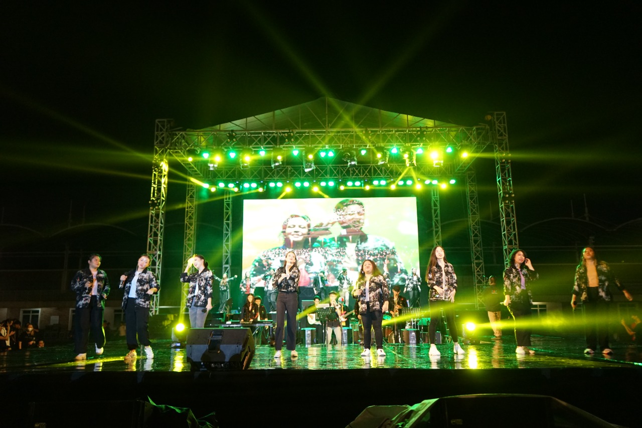 Penutupan UPH Festival