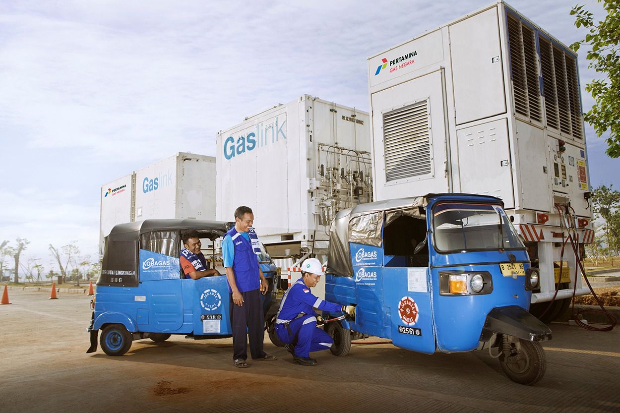 Gaslink Cylinder merupakan inovasi pemanfaatan gas bumi yang dikemas dalam tabung, ditujukan untuk pelanggan UMKM dan industri.