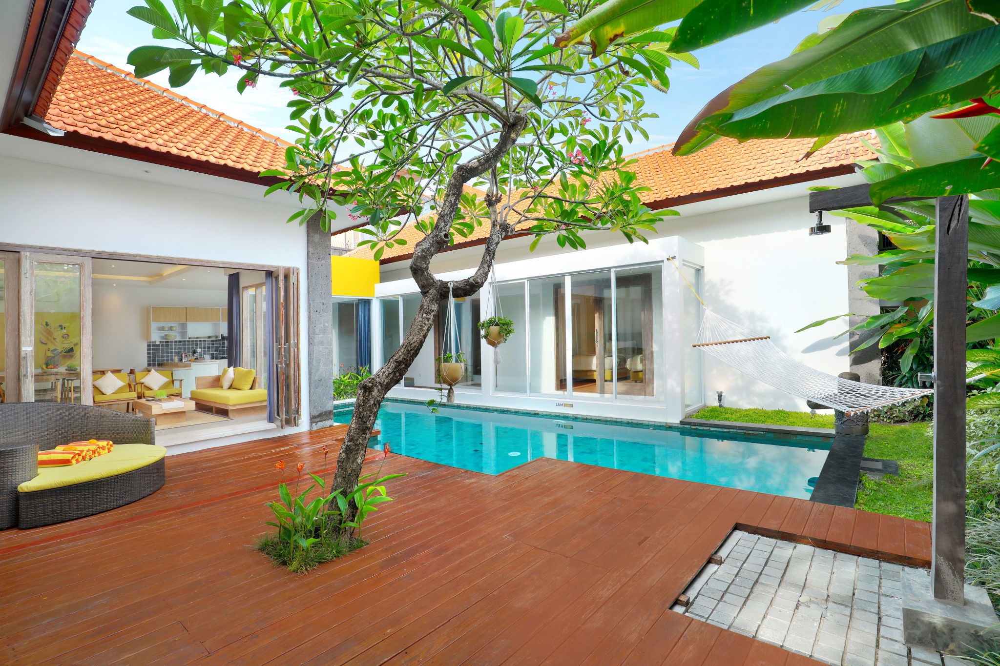 Suasana La Mira Villa di Seminyak, Bali